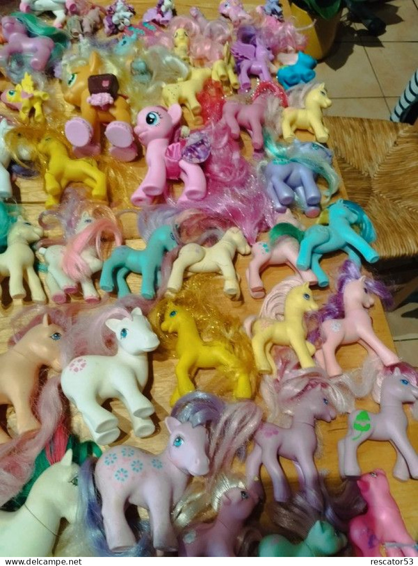 Très Rare Lot De 116 Petits Poneys De 1982 Aux Années 2000 - Jouets Anciens