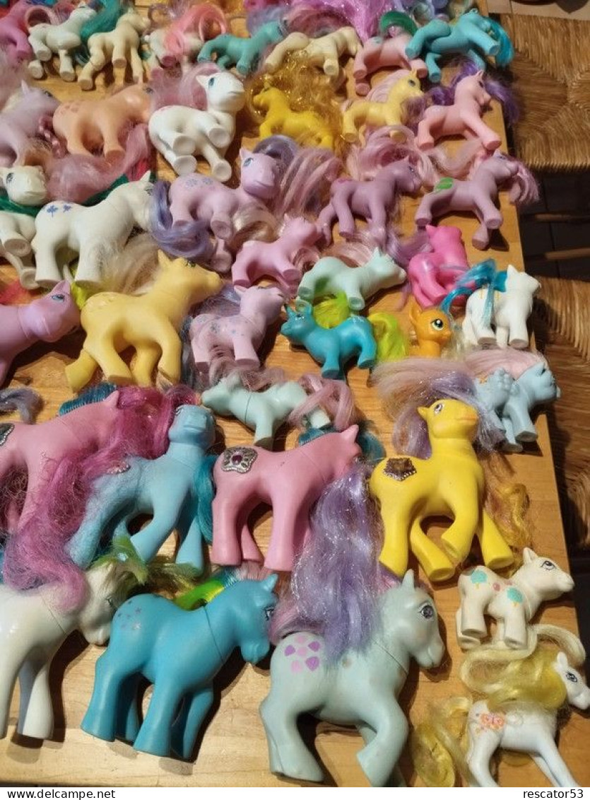 Très rare lot de 116 petits poneys de 1982 aux années 2000