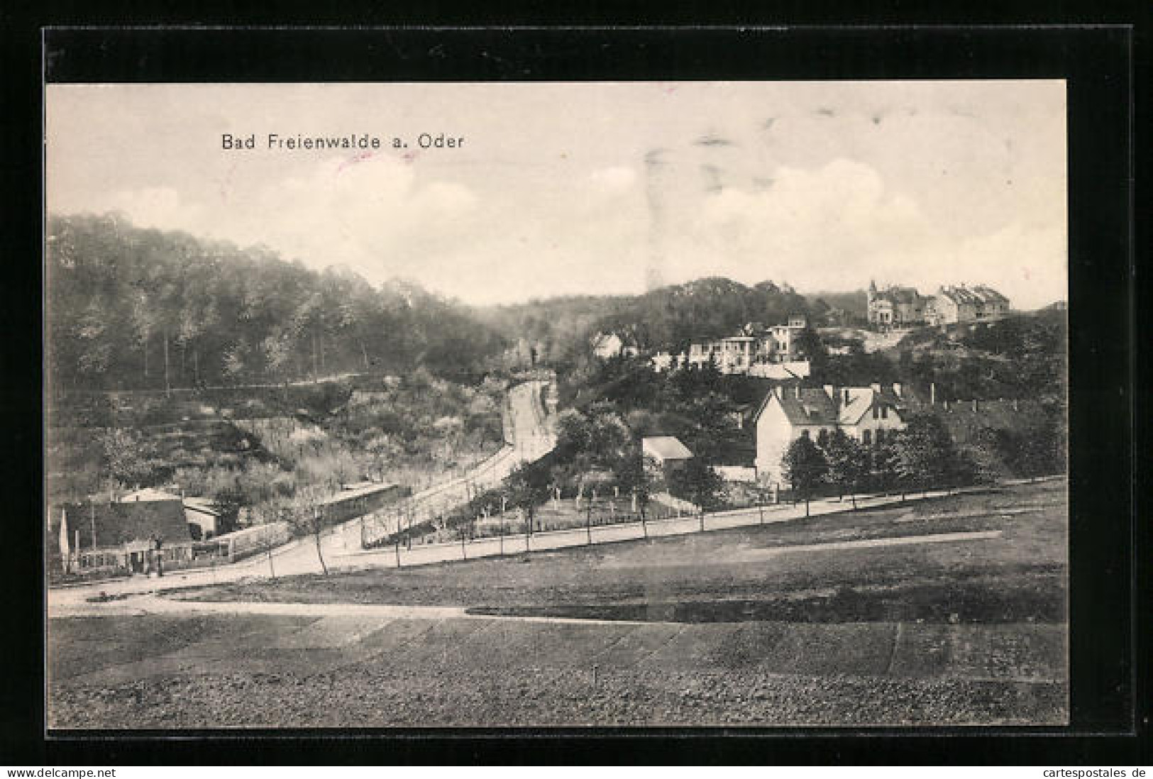 AK Bad Freienwalde A. Oder, Ortsansicht Mit Strassenpartie  - Bad Freienwalde