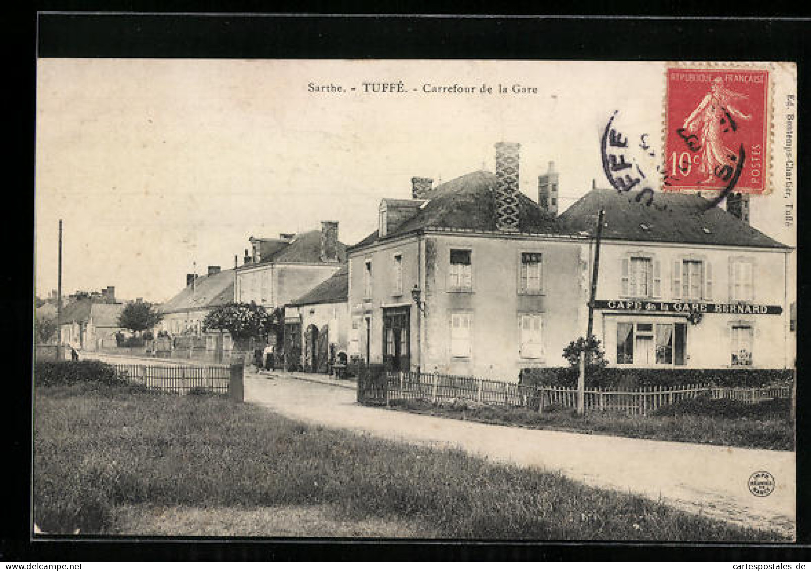 CPA Tuffe, Carrefour De La Gare  - Tuffe