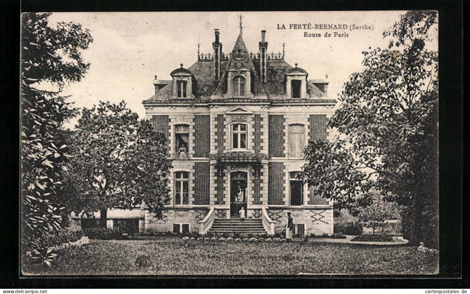 CPA La Ferte-Bernard, Route De Paris, Villa De Ville, Facade  - La Ferte Bernard