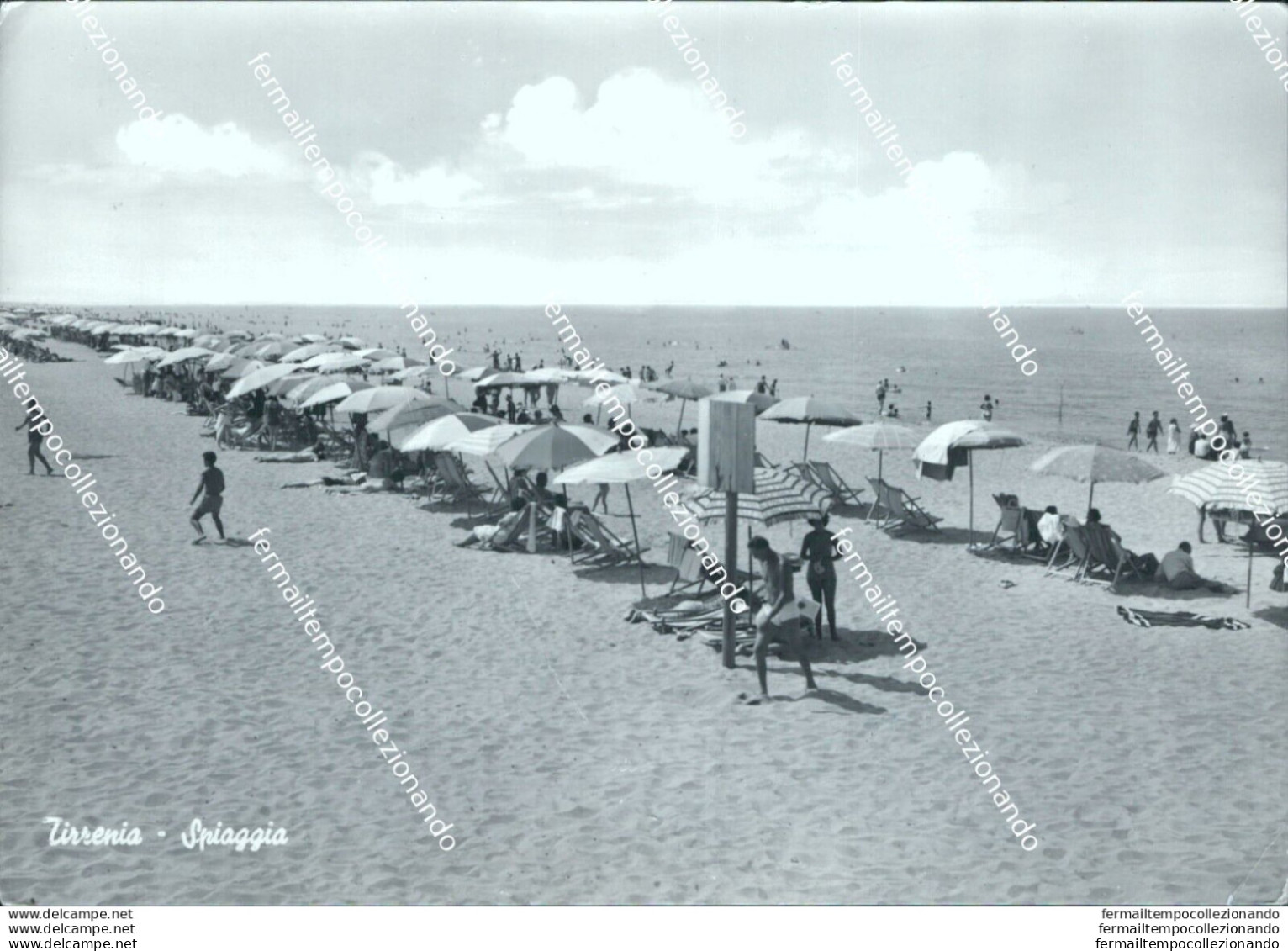 Bu191 Cartolina Tirrenia Spiaggia Provincia Di Pisa Toscana - Pisa