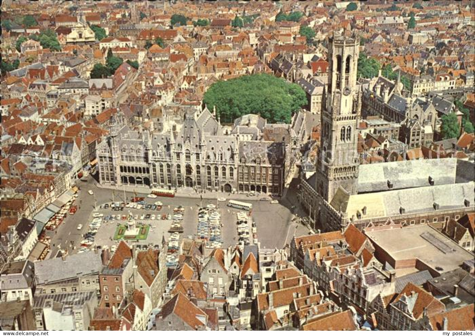 72483789 Brugge Grote Markt Belfried Fliegeraufnahme Bruges - Brugge