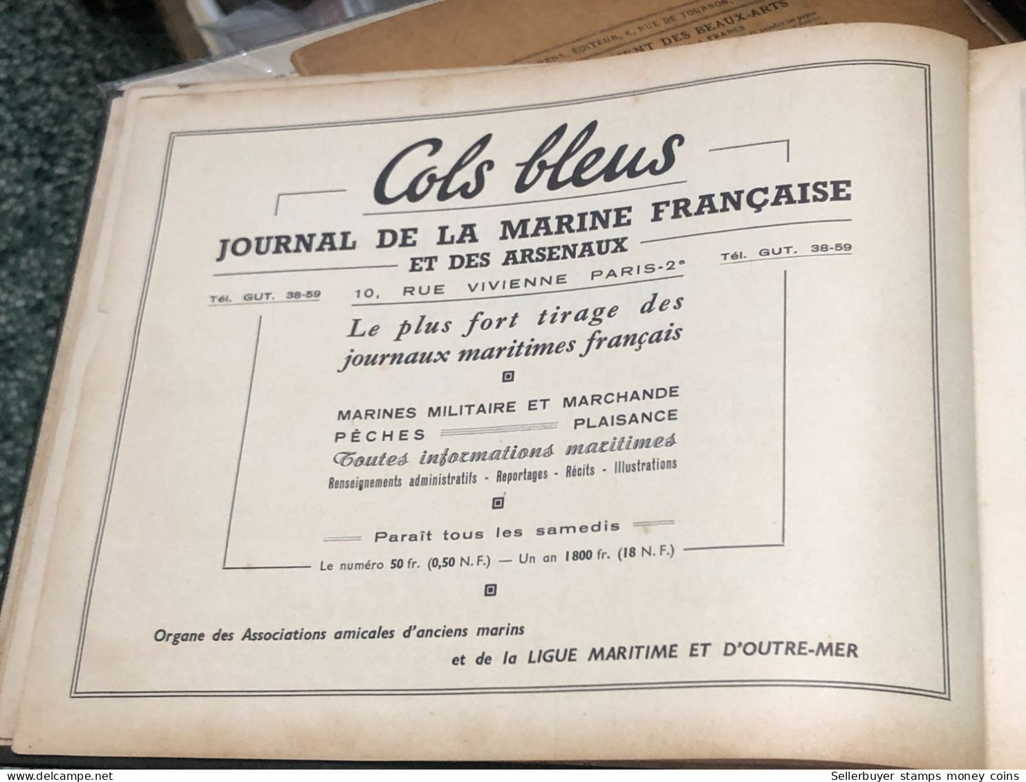 French books printed with images of warships, engines and submarines from 1897 and 1960 were bought by Vietnamese reader