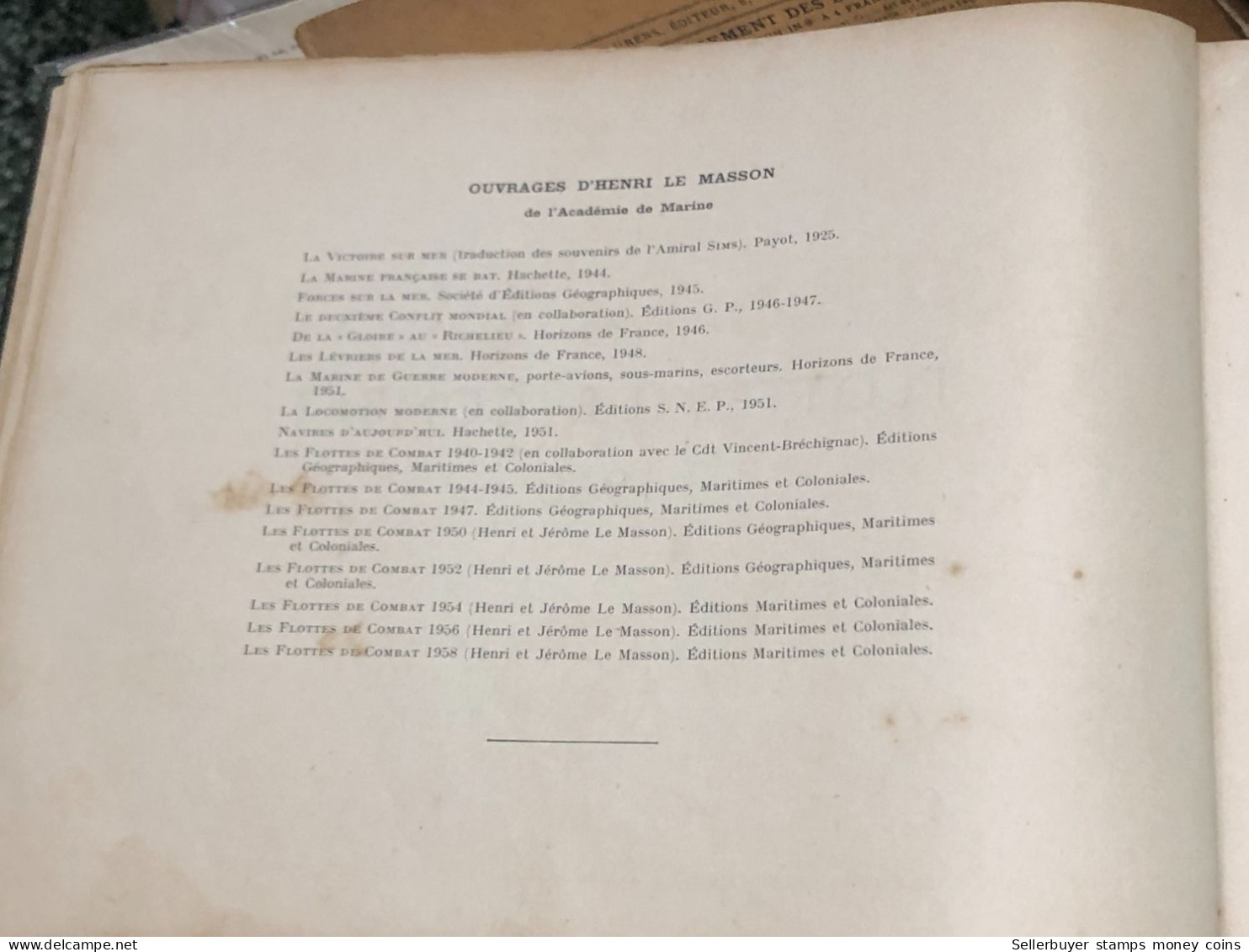 French books printed with images of warships, engines and submarines from 1897 and 1960 were bought by Vietnamese reader