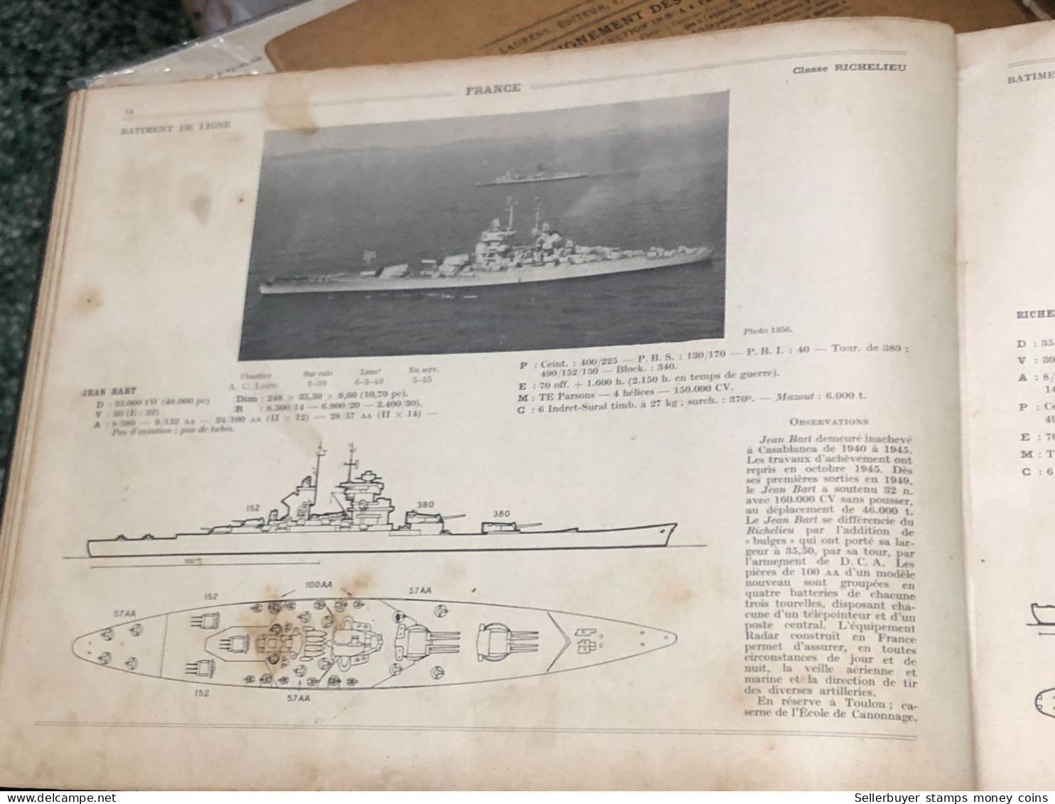 French books printed with images of warships, engines and submarines from 1897 and 1960 were bought by Vietnamese reader
