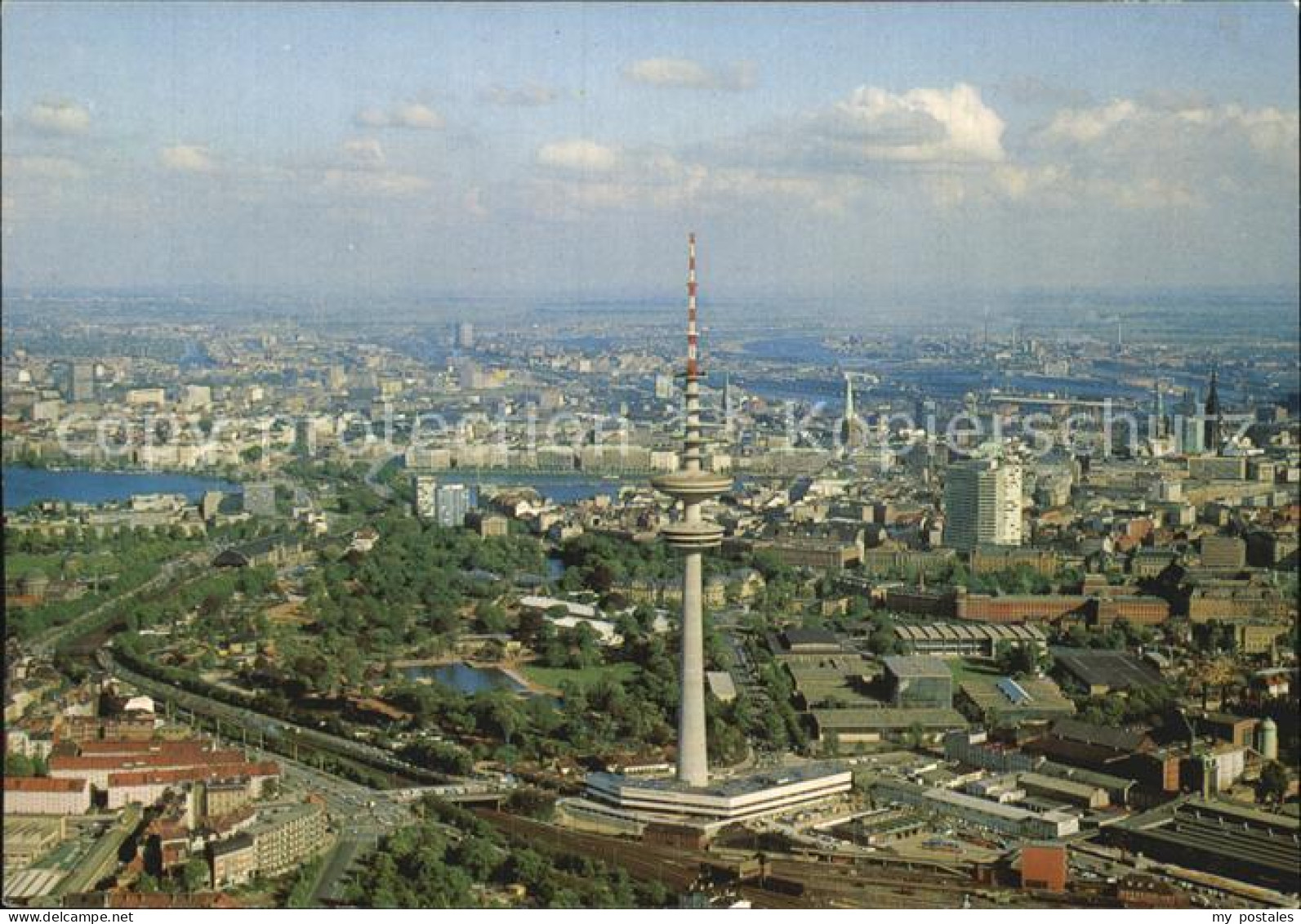 72483011 Hamburg Stadtbild Mit Fernsehturm Hamburg - Andere & Zonder Classificatie