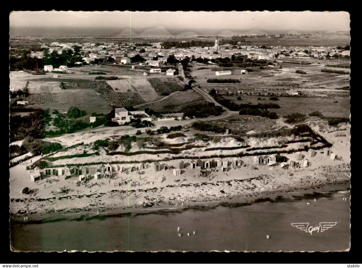 17 -  ILE DE RE - LA COUARDE - VUE AERIENNE - Ile De Ré