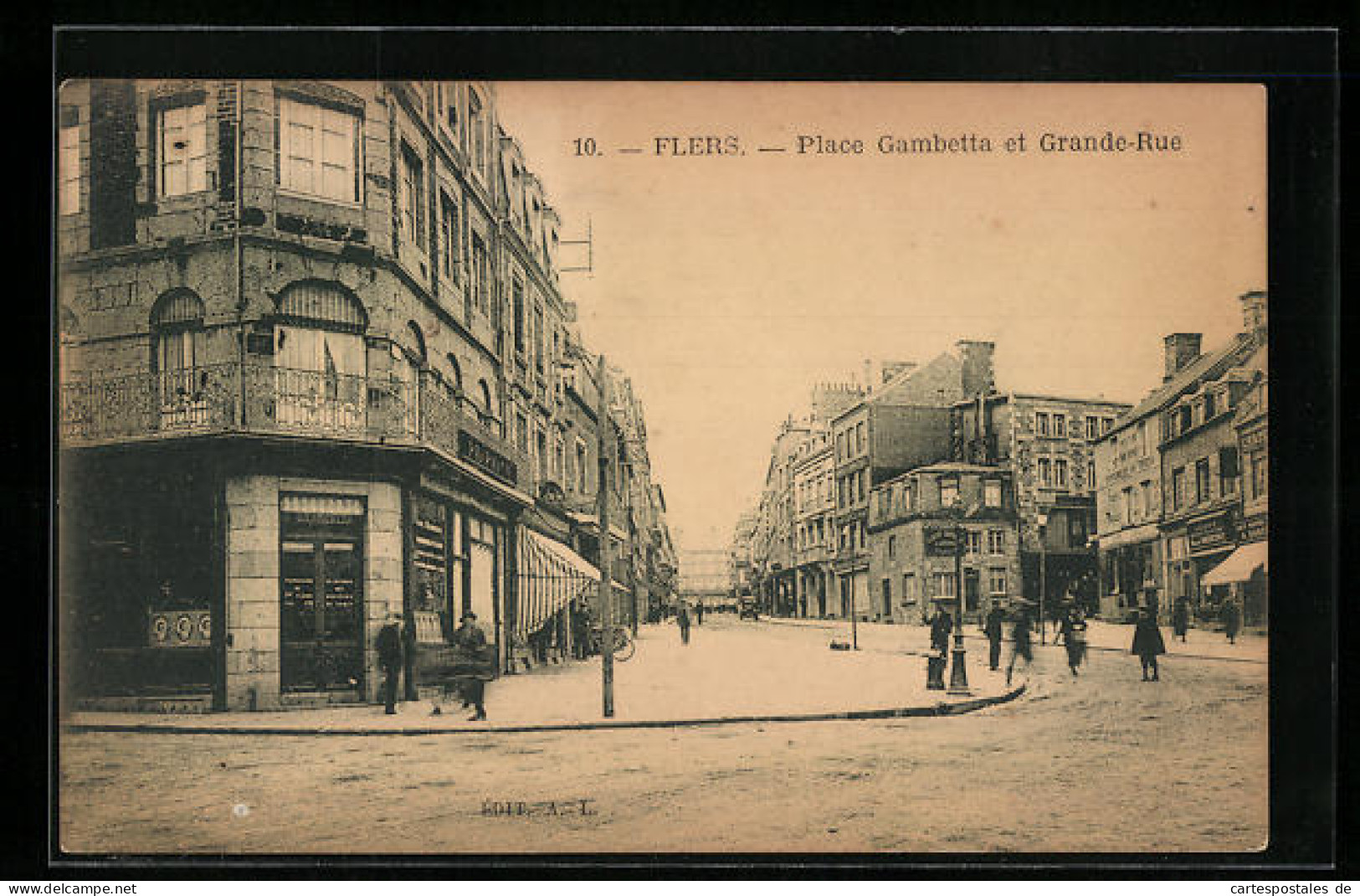 CPA Flers, Place Gambetta Et Grande-Rue  - Flers