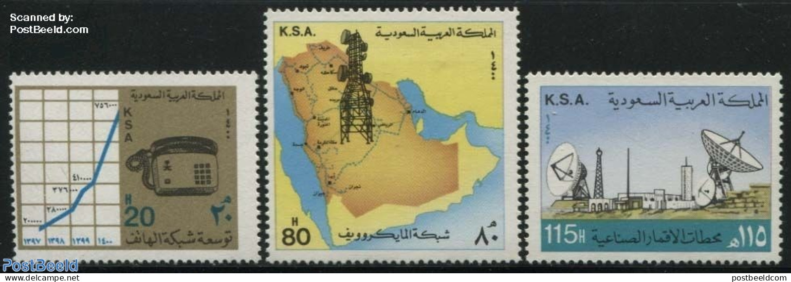 Saudi Arabia 1981 Telecommunications 3v, Mint NH, Science - Various - Maps - Géographie