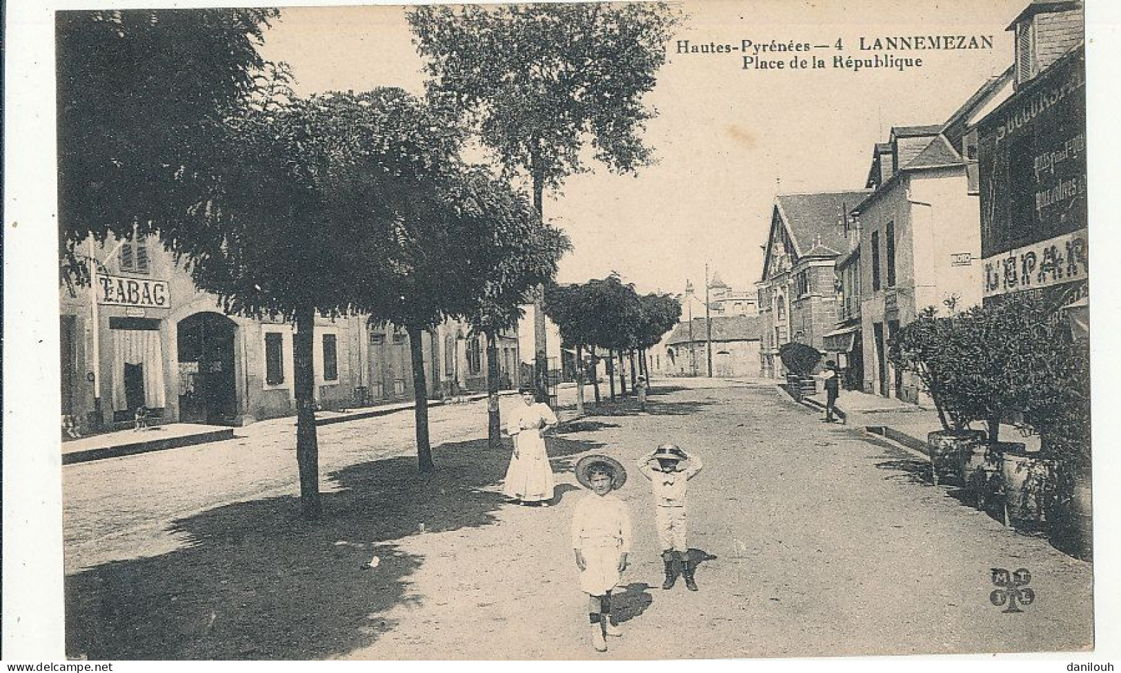 65 // LANNEMEZAN   Place De La République 4 / Bureau De Tabac - Lannemezan