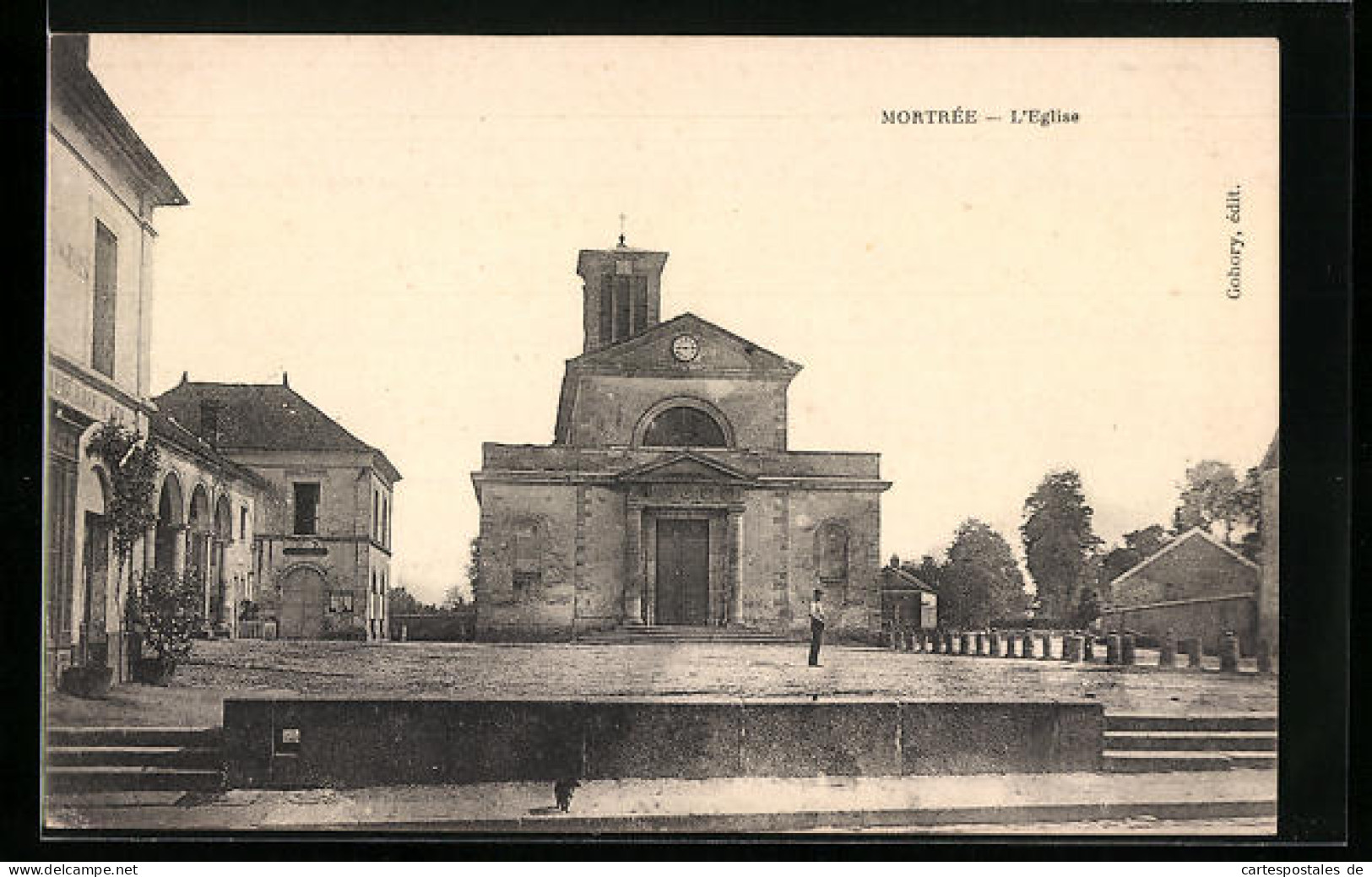 CPA Mortrée, L`Eglise  - Other & Unclassified