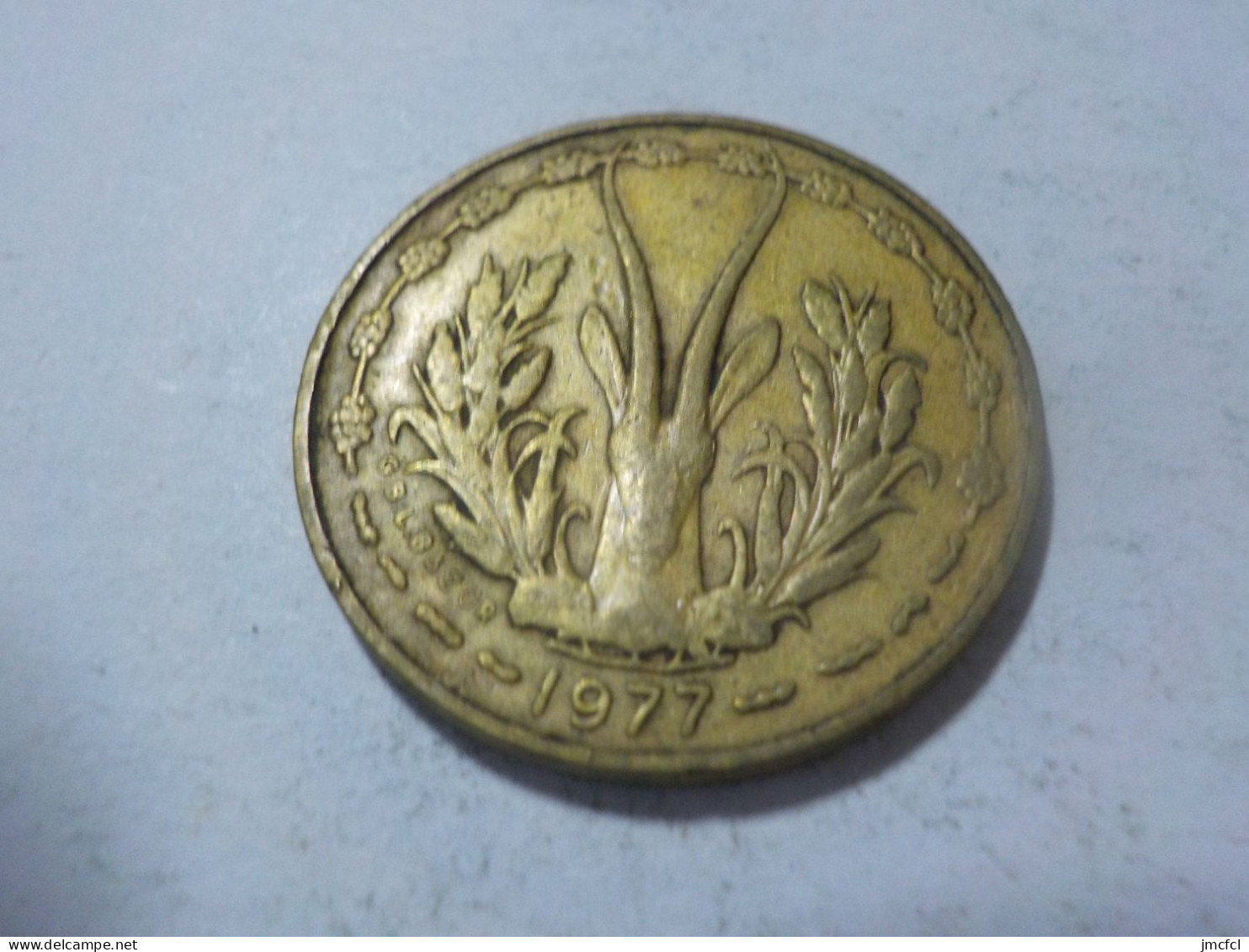 Banque Centrale Etats De L'Afrique De L'Ouest  1977   5 Francs - Autres – Afrique