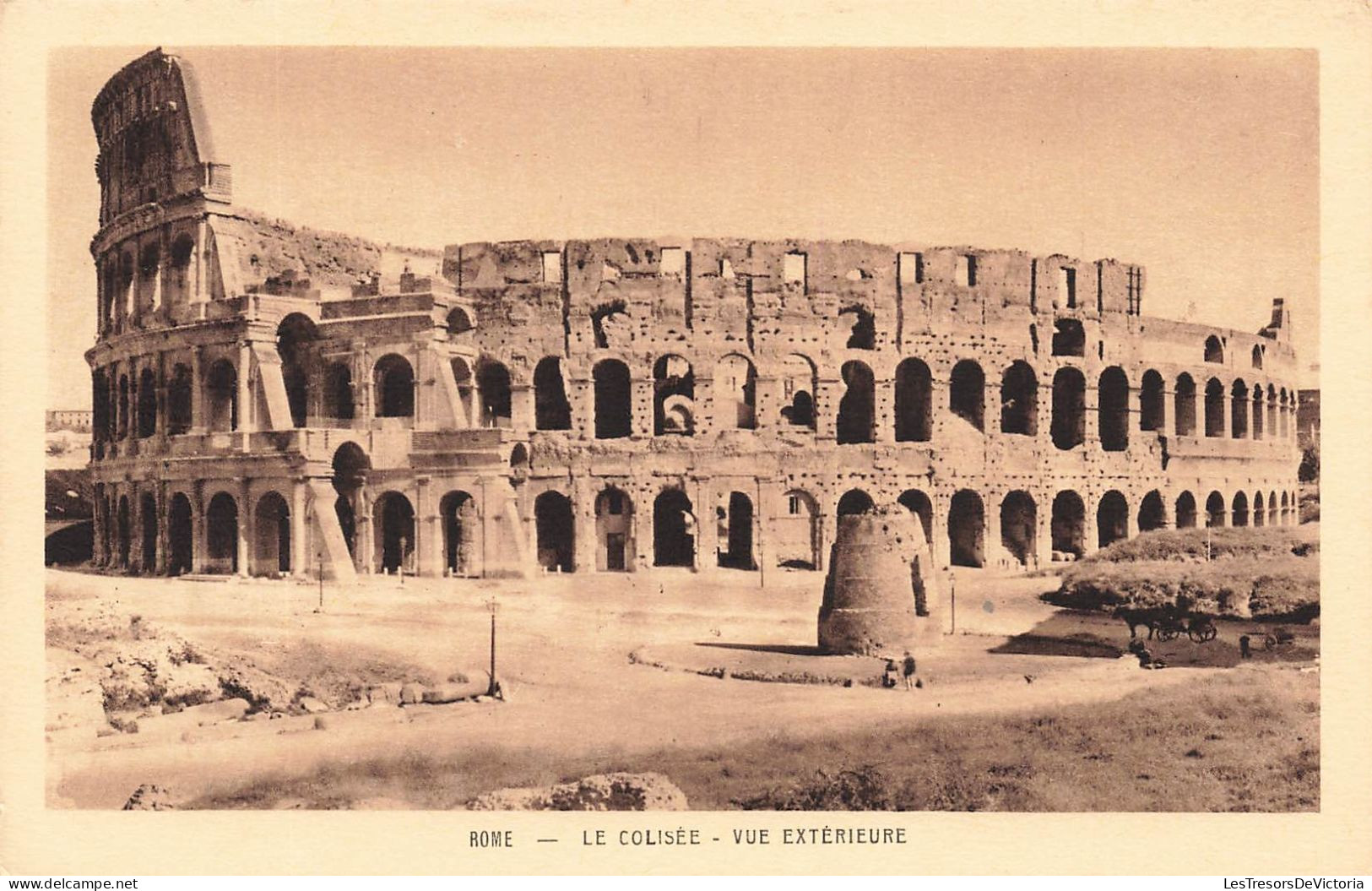 ITALIE - Roma - Le Colisée - Vue Extérieure - Animé - Carte Postale Ancienne - Colisée