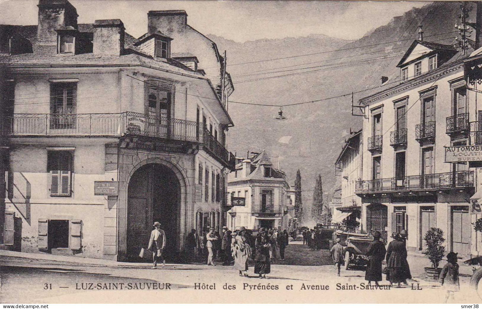 65 - Luz Saint Sauveur - Hotel Des Pyrénées Et Avenue Saint Sauveur - Luz Saint Sauveur