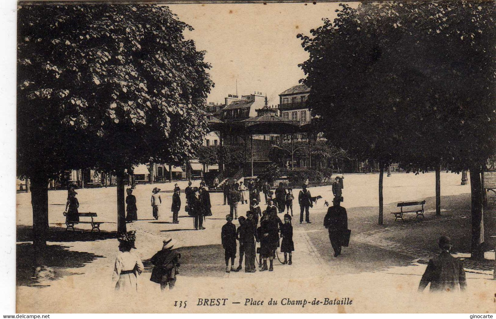 Brest Place Du Champ De Bataille - Brest