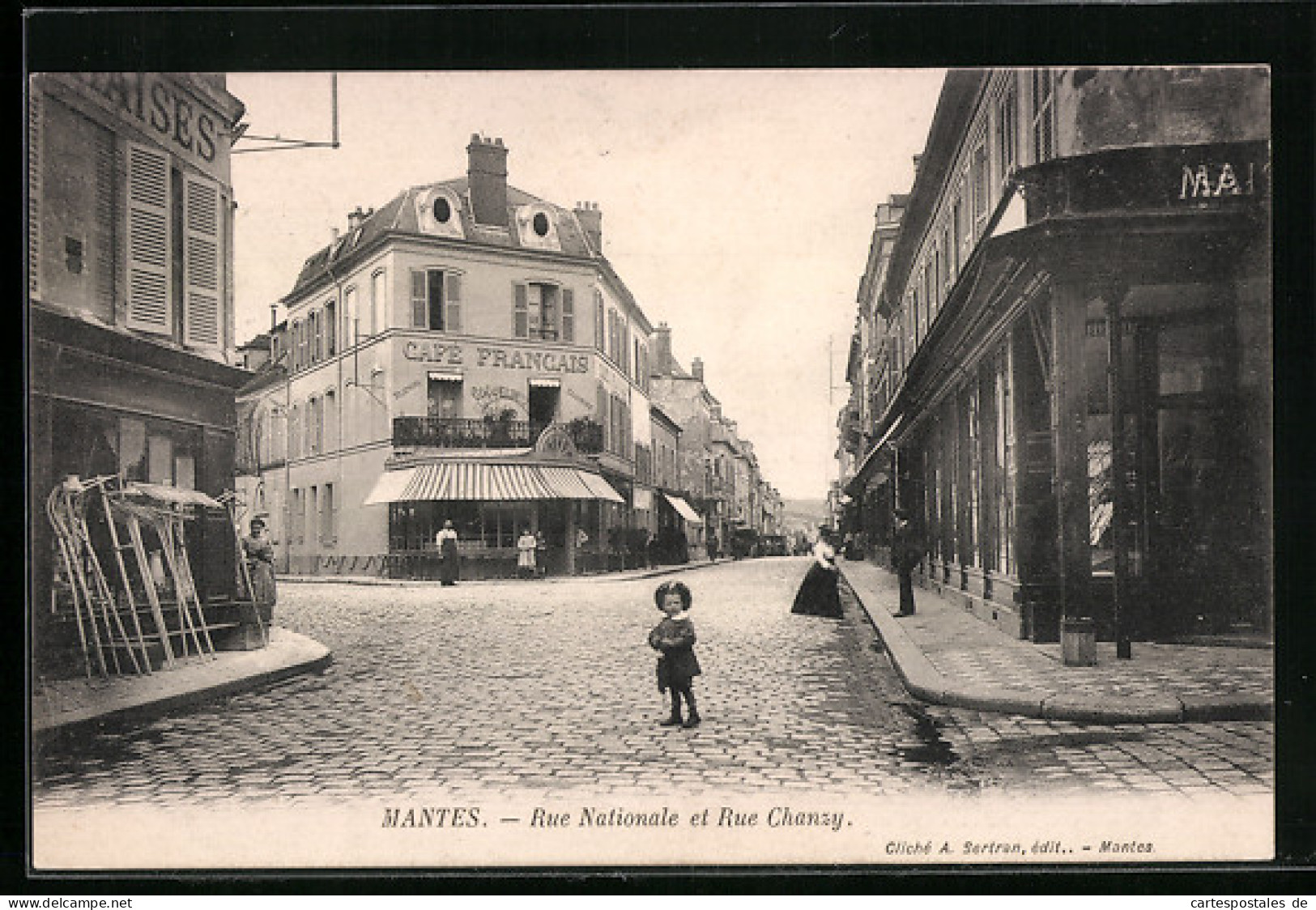 CPA Mantes, Rue Nationale Et Rue Chanzy, Café Francais  - Otros & Sin Clasificación