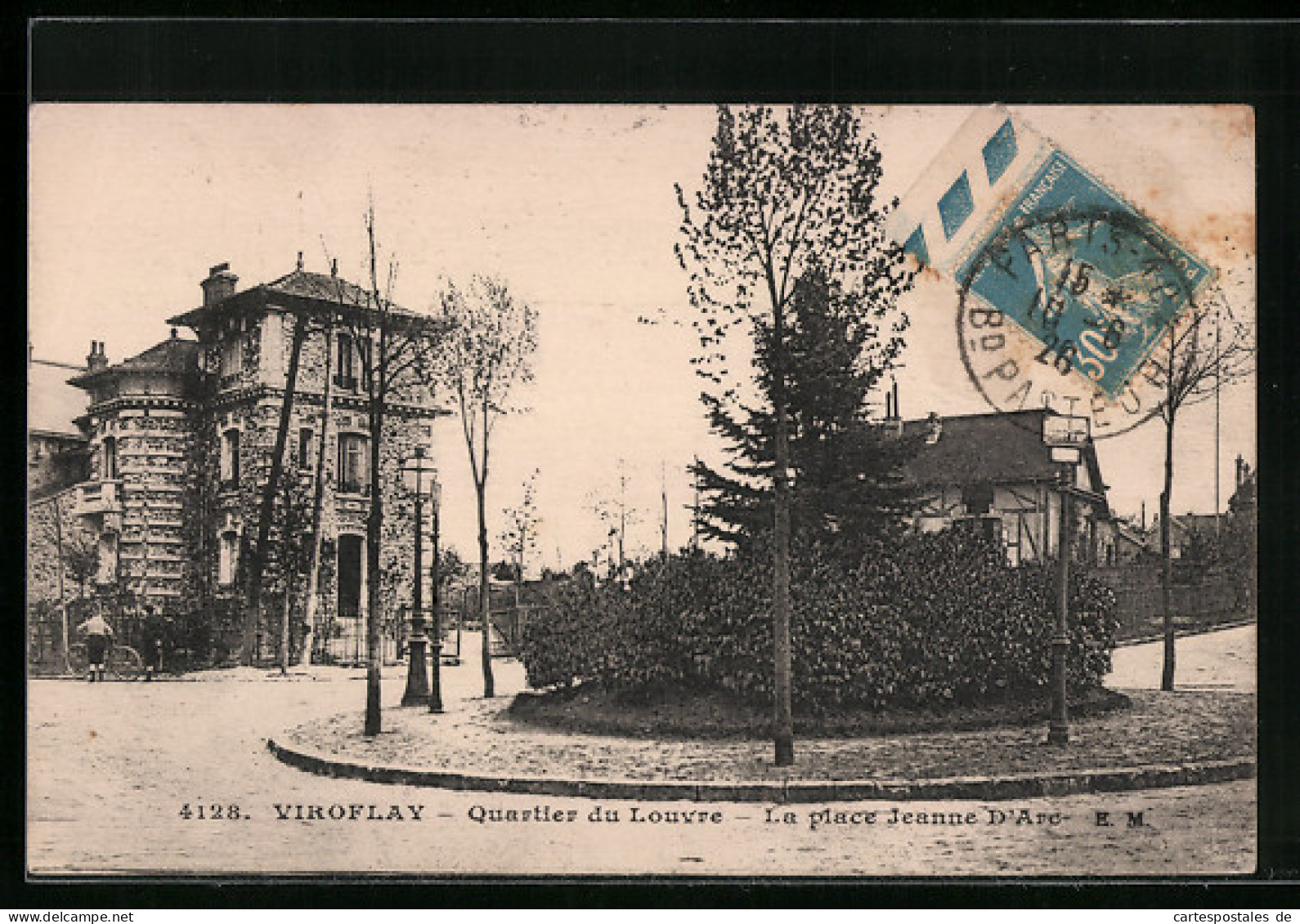 CPA Viroflay, Quartier Du Louvre, La Place Jeanne D`Arc  - Viroflay
