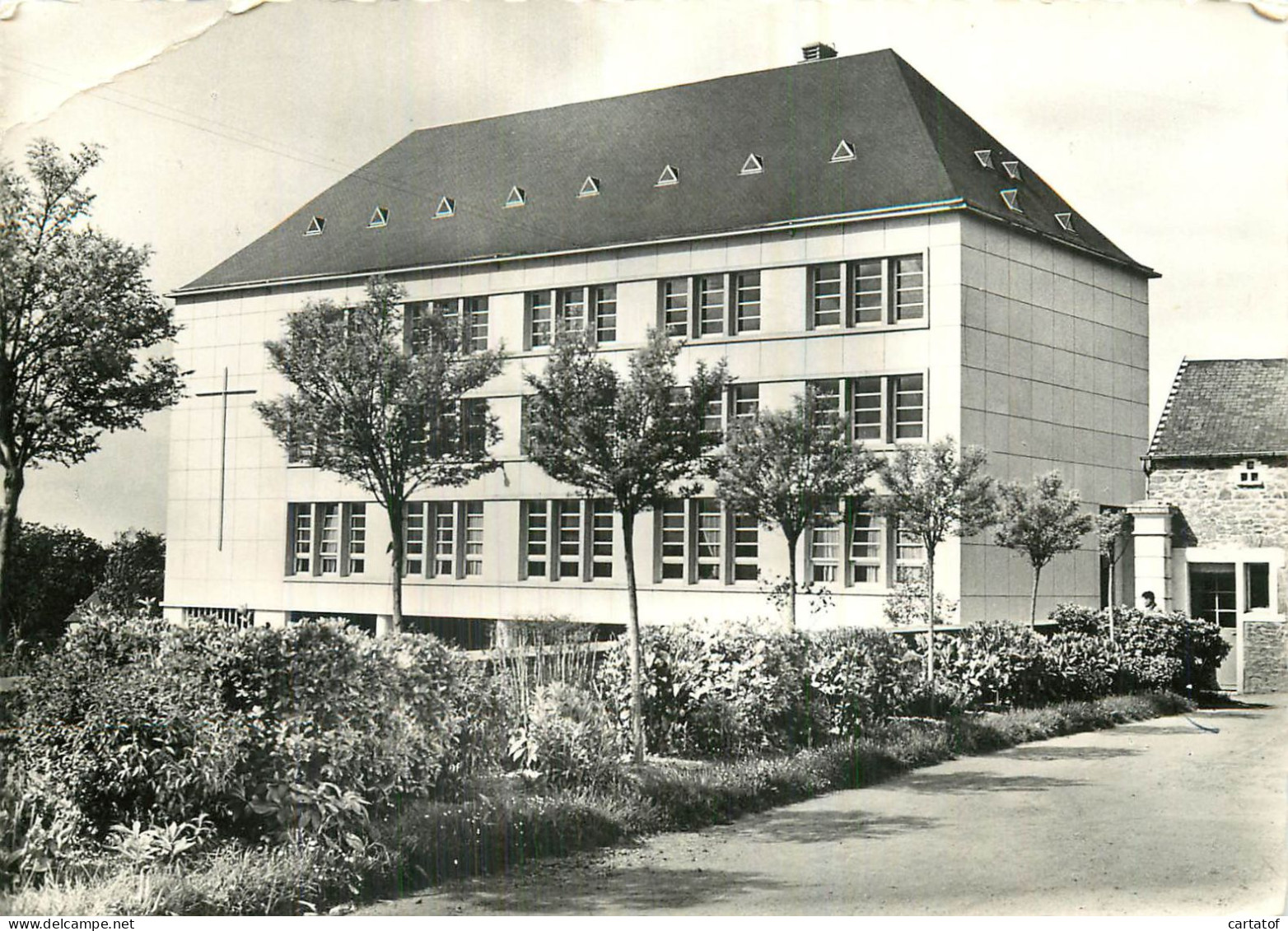 COUTANCES . Ecole Germain Et Petit Séminaire . Pavillon Sr-Floscel - Coutances