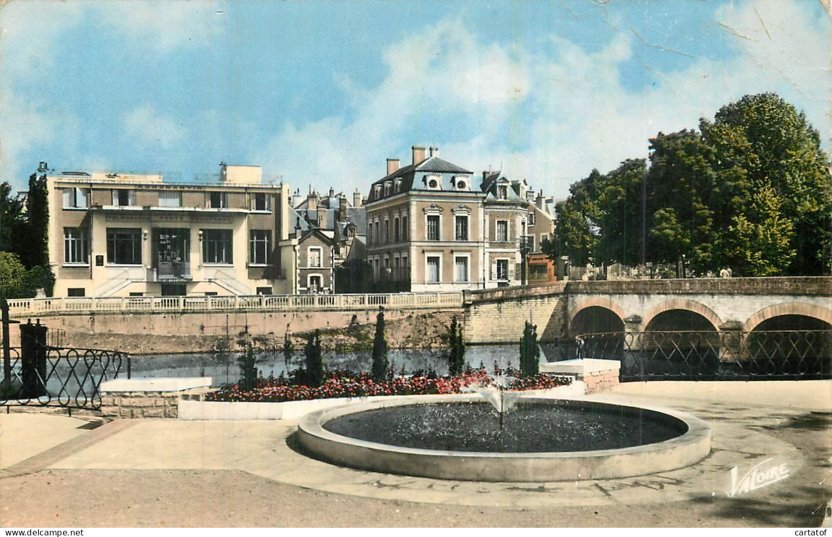 ROMORANTIN . Le Jardin Public .La Poste Et Le Pont - Romorantin