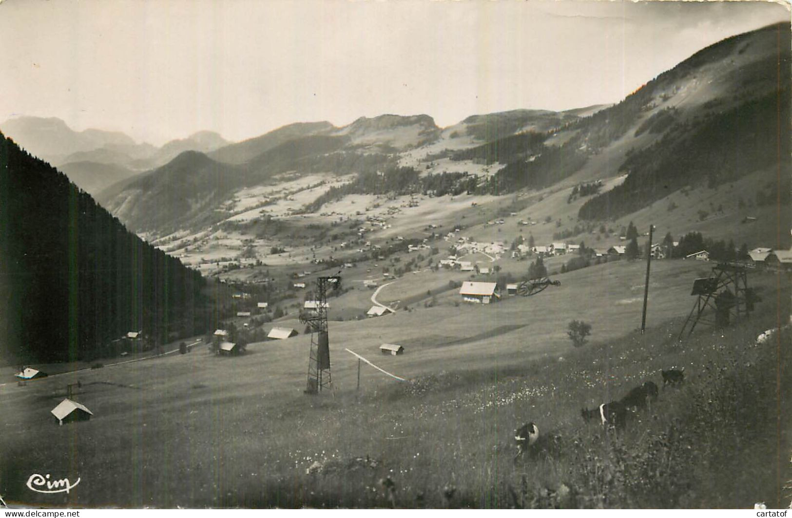 CHATEL . Vue Générale . Le MOnte-Pente De Châtel - Châtel