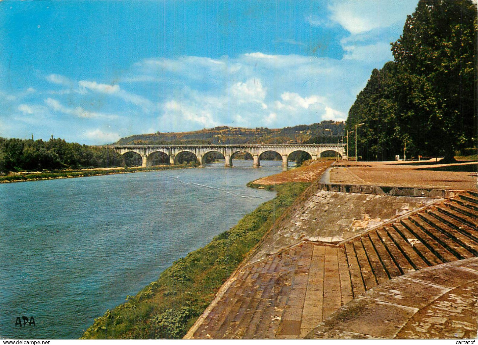 AGEN . Le Pont-canal Sur La Garonne - Agen