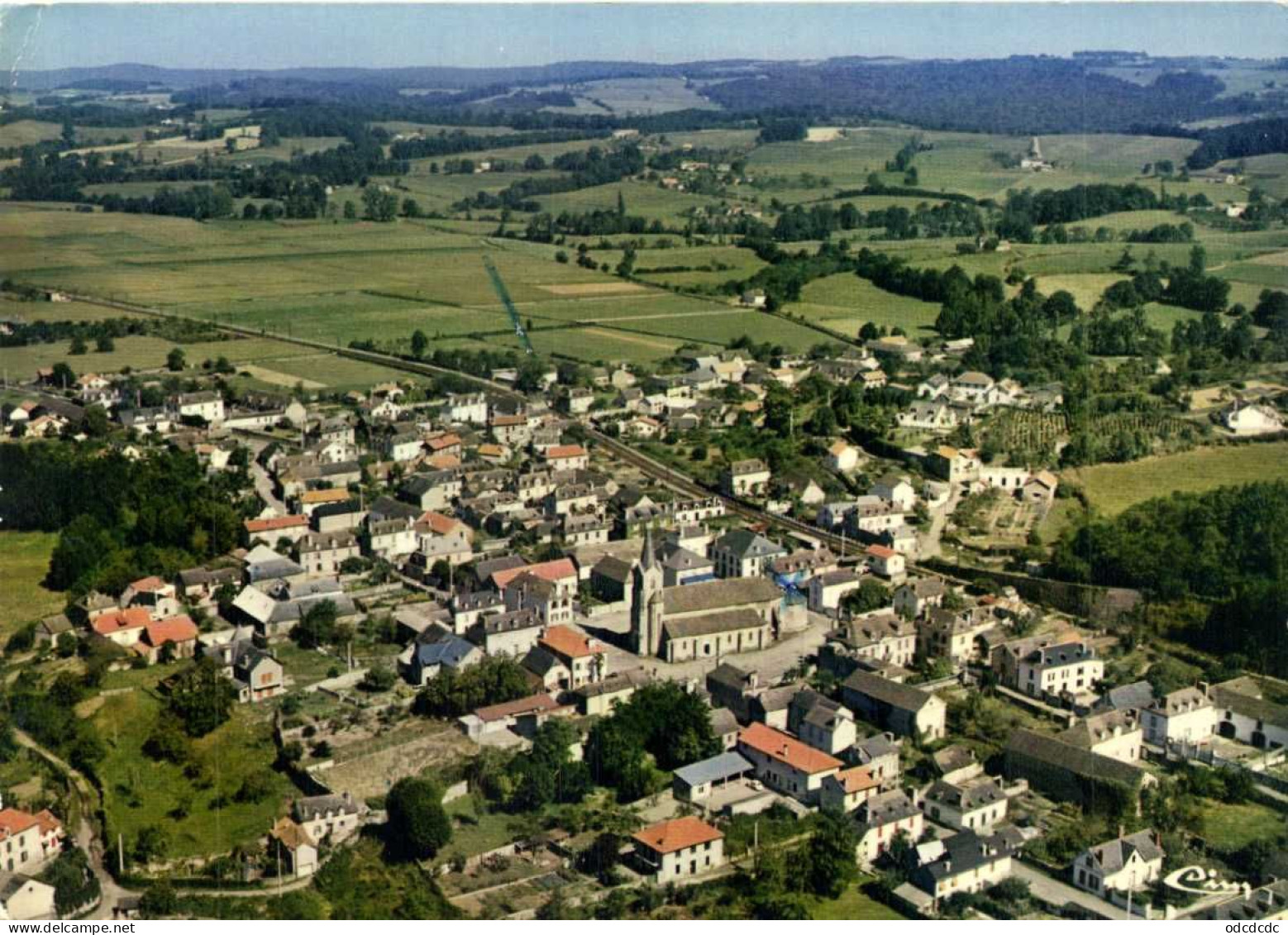 CPSM Geand Formar MONTAUT Vue Generale Aérienne  Colorisée RV - Autres & Non Classés