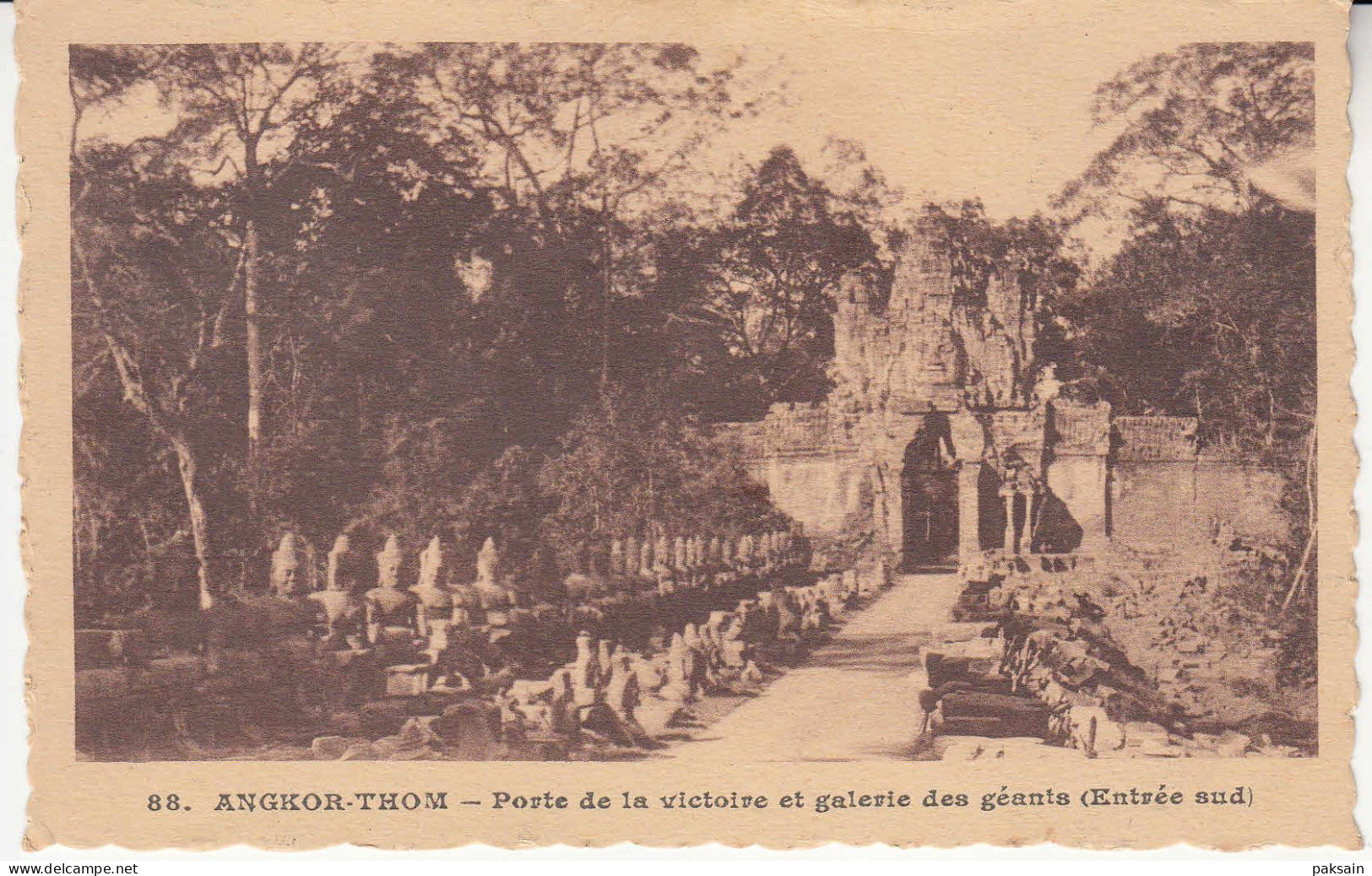 ANGKOR-THOM - Porte De La Victoire Et Galerie Des Géants (Entrée Sud) Paulussen N° 88 CAMBODGE Indochine Cambodia - Kambodscha