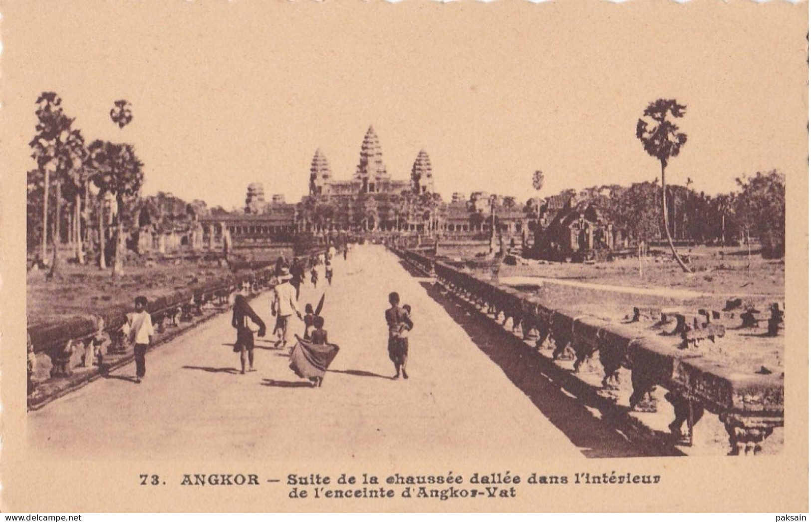 ANGKOR - Suite De La Chaussée Dallée Dans L'intérieur De L'enceinte D'Angkor-Vat Paulussen N° 73 CAMBODGE Indochine Asie - Cambodia