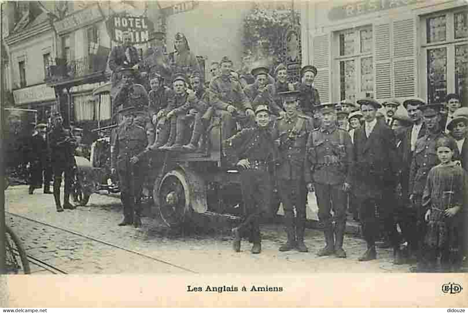 80 - Amiens - Les Anglais à Amiens - Animée - Militaria - CPA - Voir Scans Recto-Verso - Amiens
