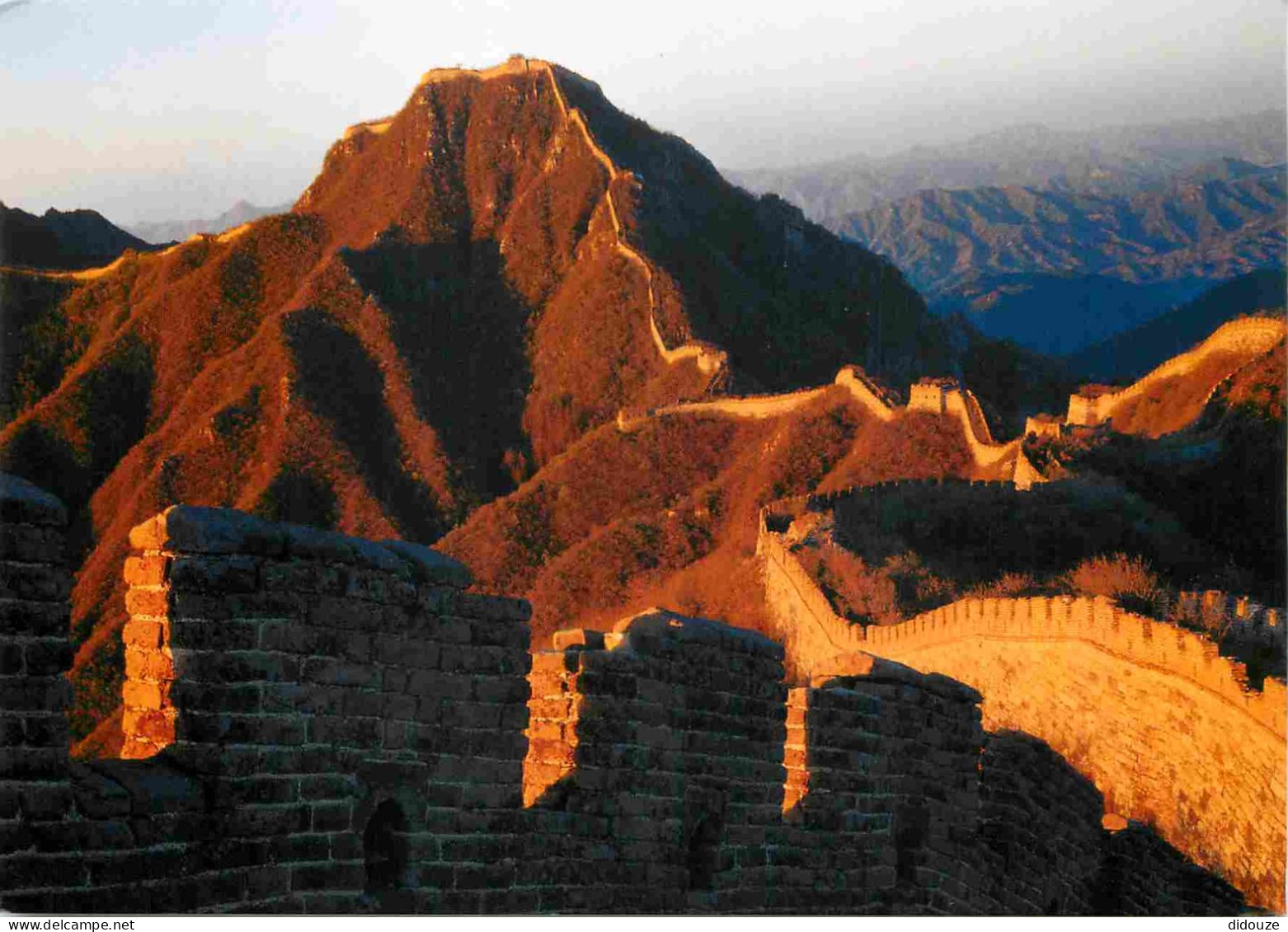 Chine - La Grande Muraille De Chine - The Great Wall - China - CPM - Carte Neuve - Voir Scans Recto-Verso - Chine