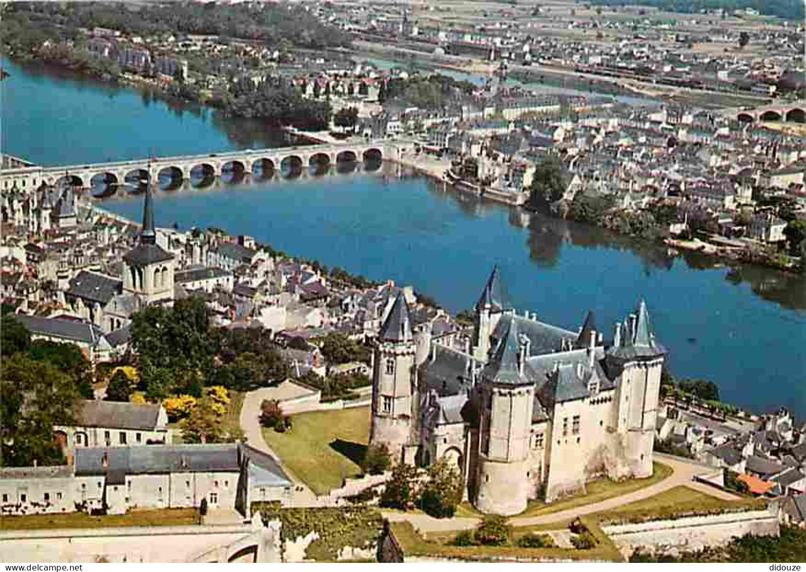 49 - Saumur - Le Château, La Loire Et Le Pont Cessart - Vue Aérienne - CPM - Voir Scans Recto-Verso - Saumur