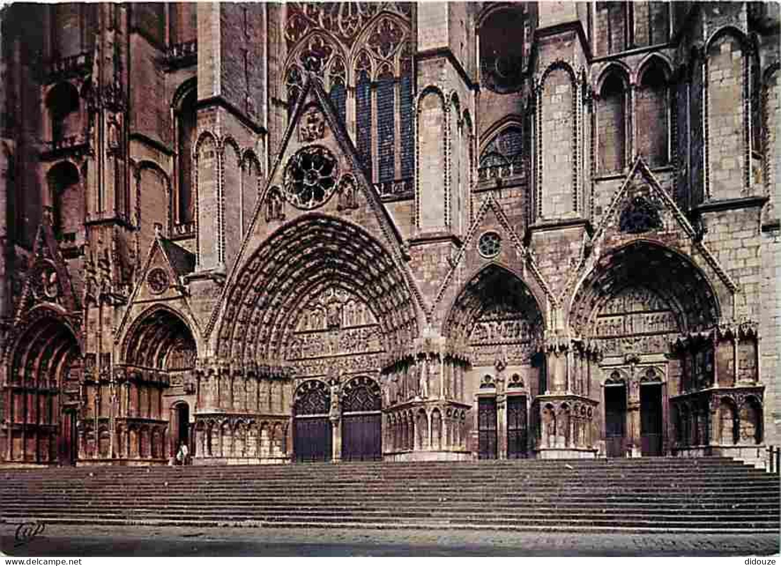 18 - Bourges - La Cathédrale Saint Etienne - Les Cinq Portails - Carte Neuve - CPM - Voir Scans Recto-Verso - Bourges