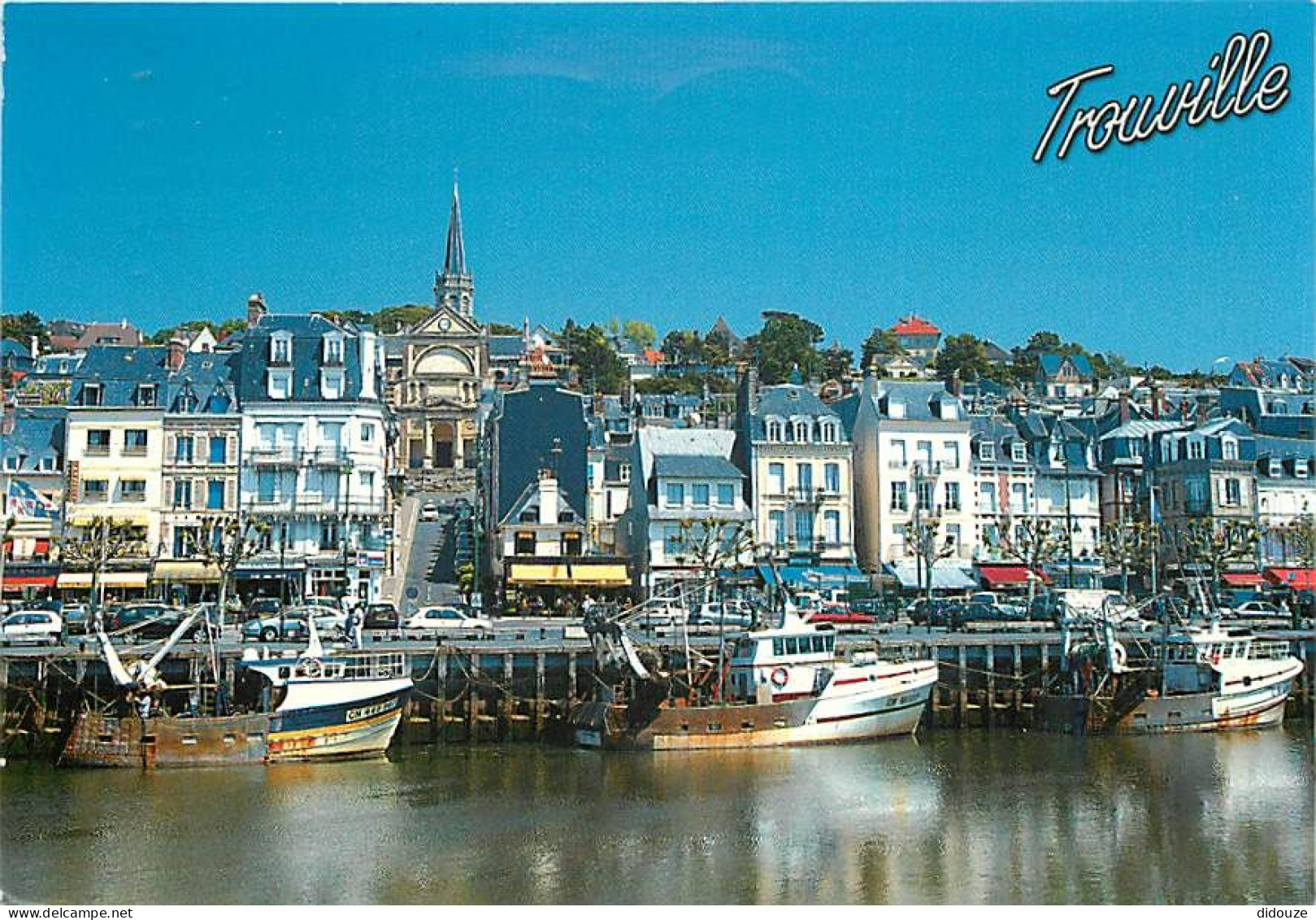 14 - Trouville - Vue Générale - Bateaux - Automobiles - CPM - Voir Scans Recto-Verso - Trouville