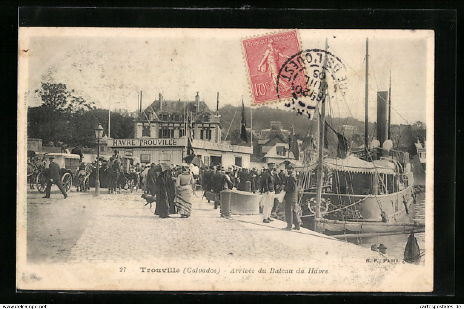 CPA Trouville, Arrivée Du Bateau Du Havre  - Trouville