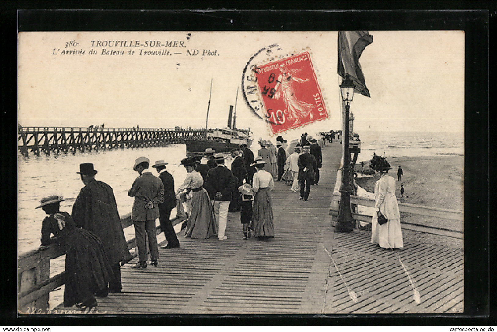 CPA Trouville-sur-Mer, L`Arrivée Du Bateau De Trouville  - Trouville