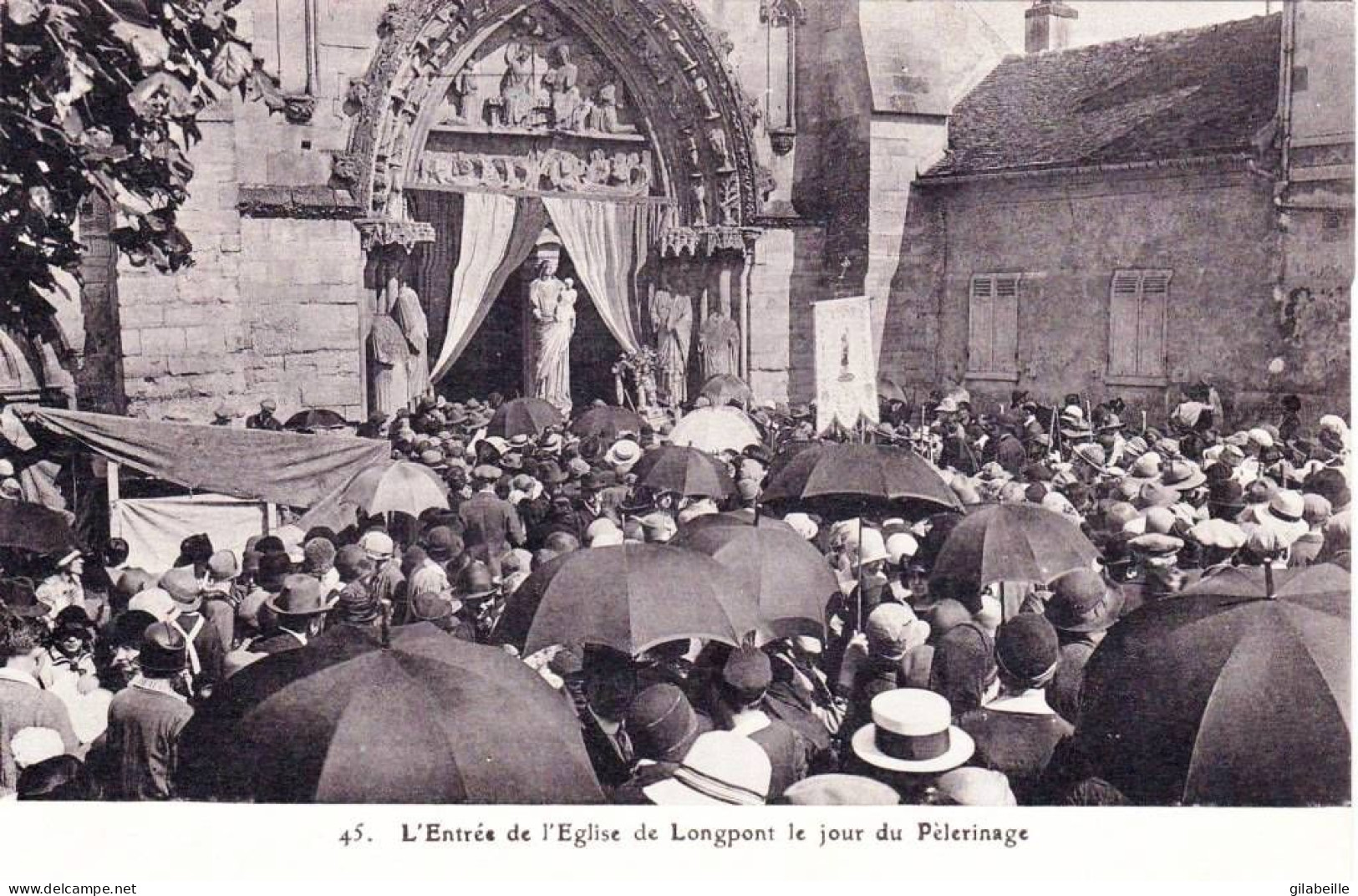 91 - Essonne -  LONGPONT Sur ORGE - L Entrée De L église De Longpont Le Jour Du Pélerinage - Altri & Non Classificati