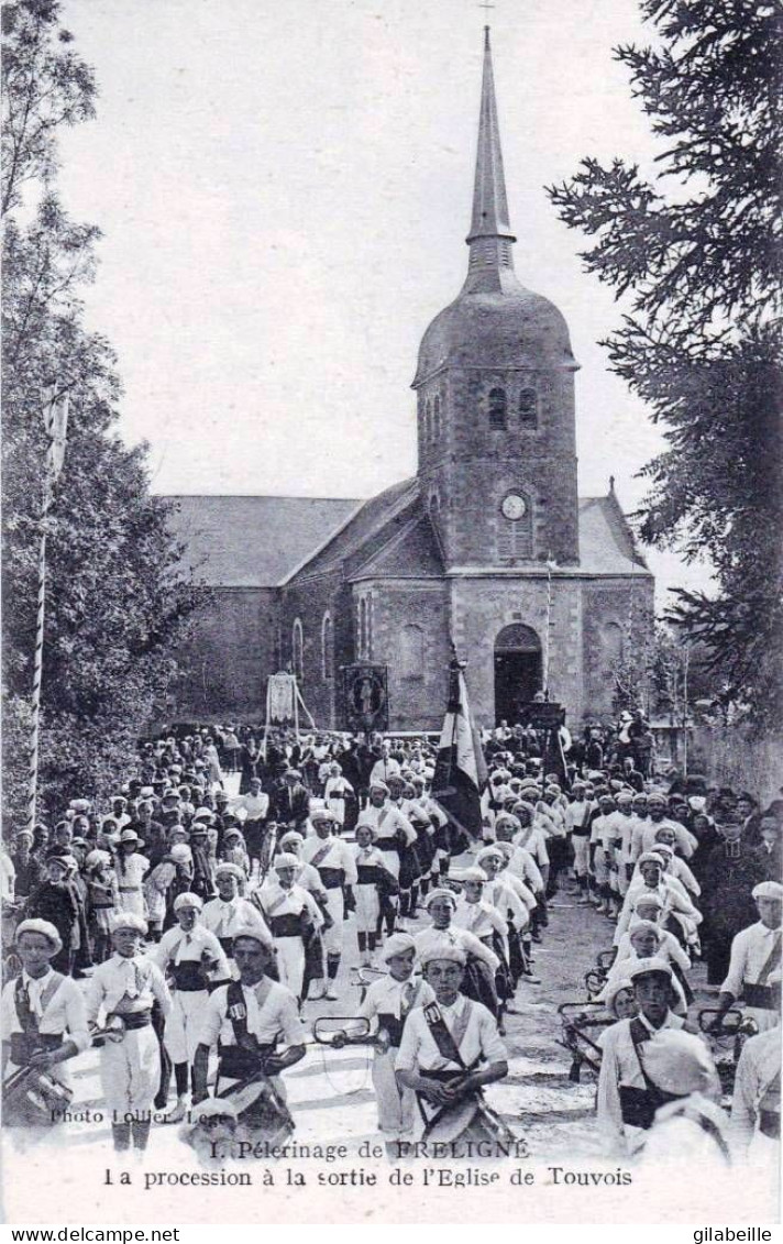 44 - Loire Atlantique -  TOUVOIS - La Procession A La Sortie De L église - Pelerinage De Freligne - Autres & Non Classés