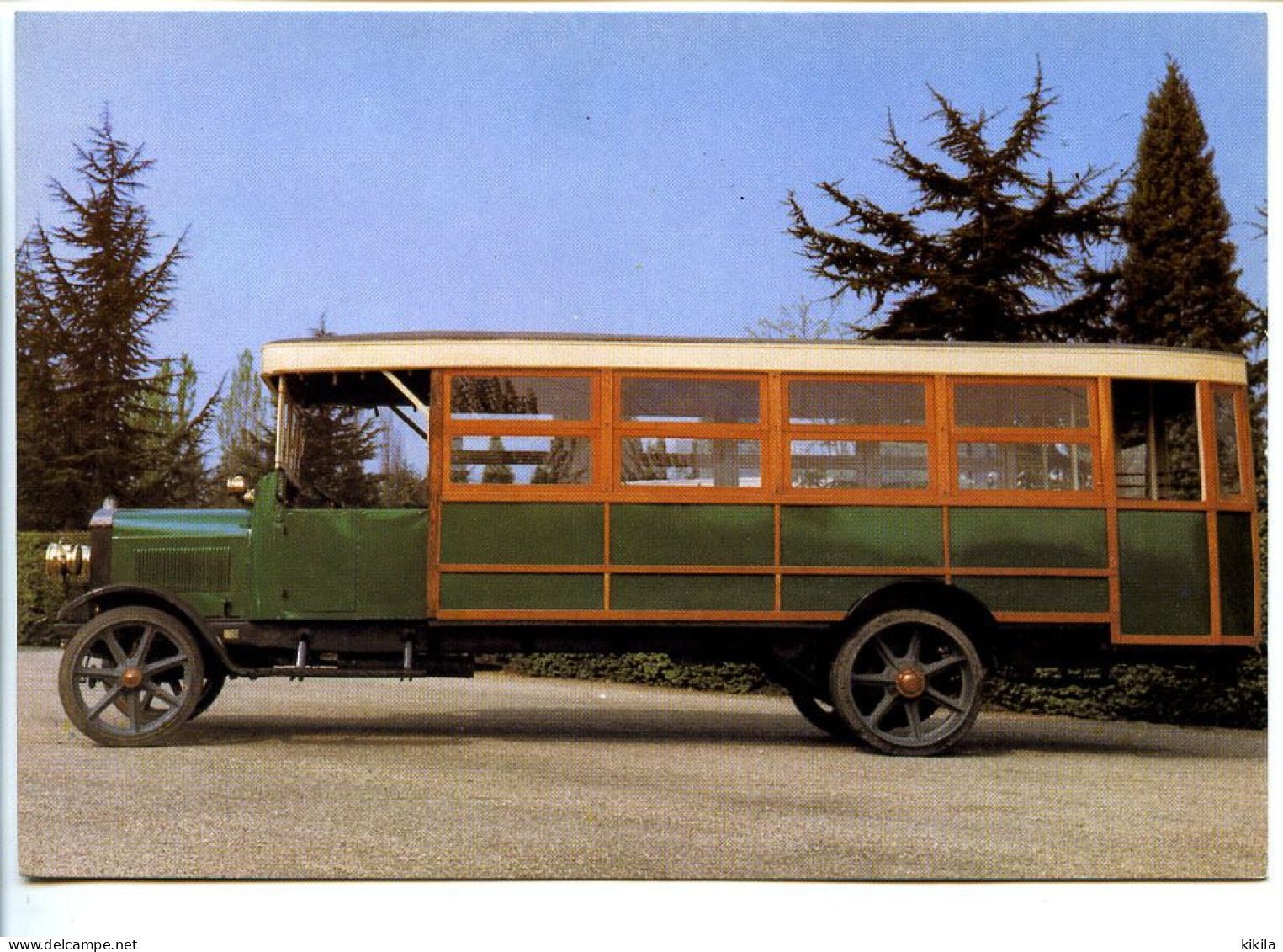 CPSM / CPM 10.5 X 15  Autobus Berliet Type CBI 35 Places Assises + 30 Places Sur La Plate-forme Arrière Année 1918  * - Bus & Autocars