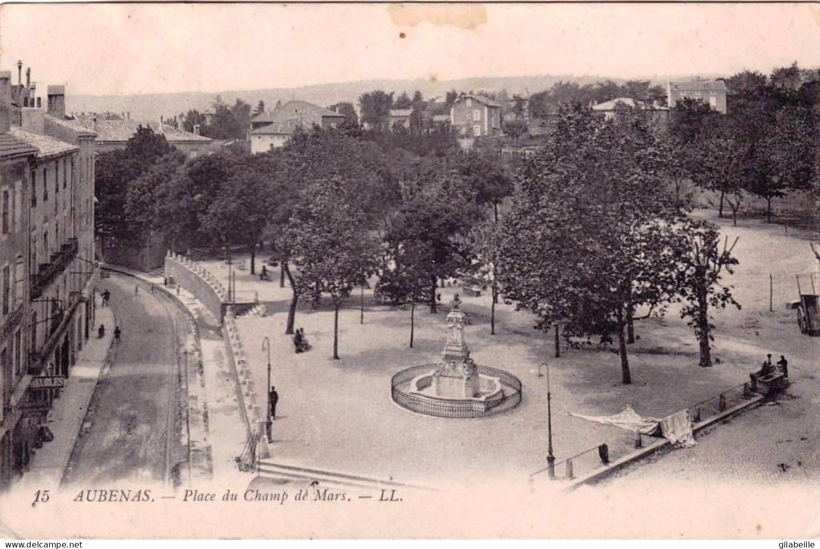 07 - Ardeche -  AUBENAS -   Place Du Champ De Mars - Aubenas