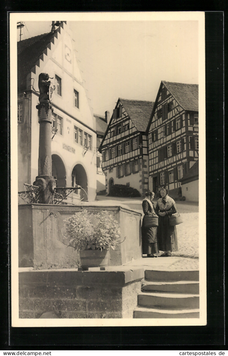 AK Schiltach I. Schwarzwald, Ortspartie Am Rathaus  - Schiltach