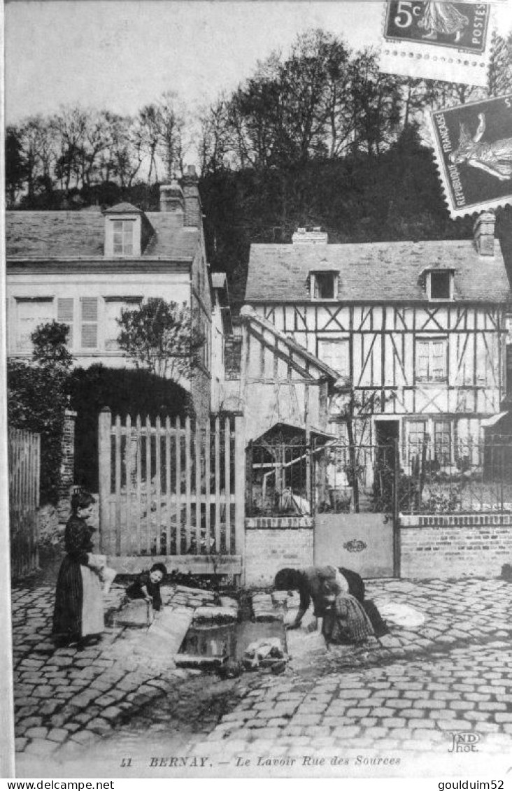 Le Lavoir Rue Des Sources - Bernay