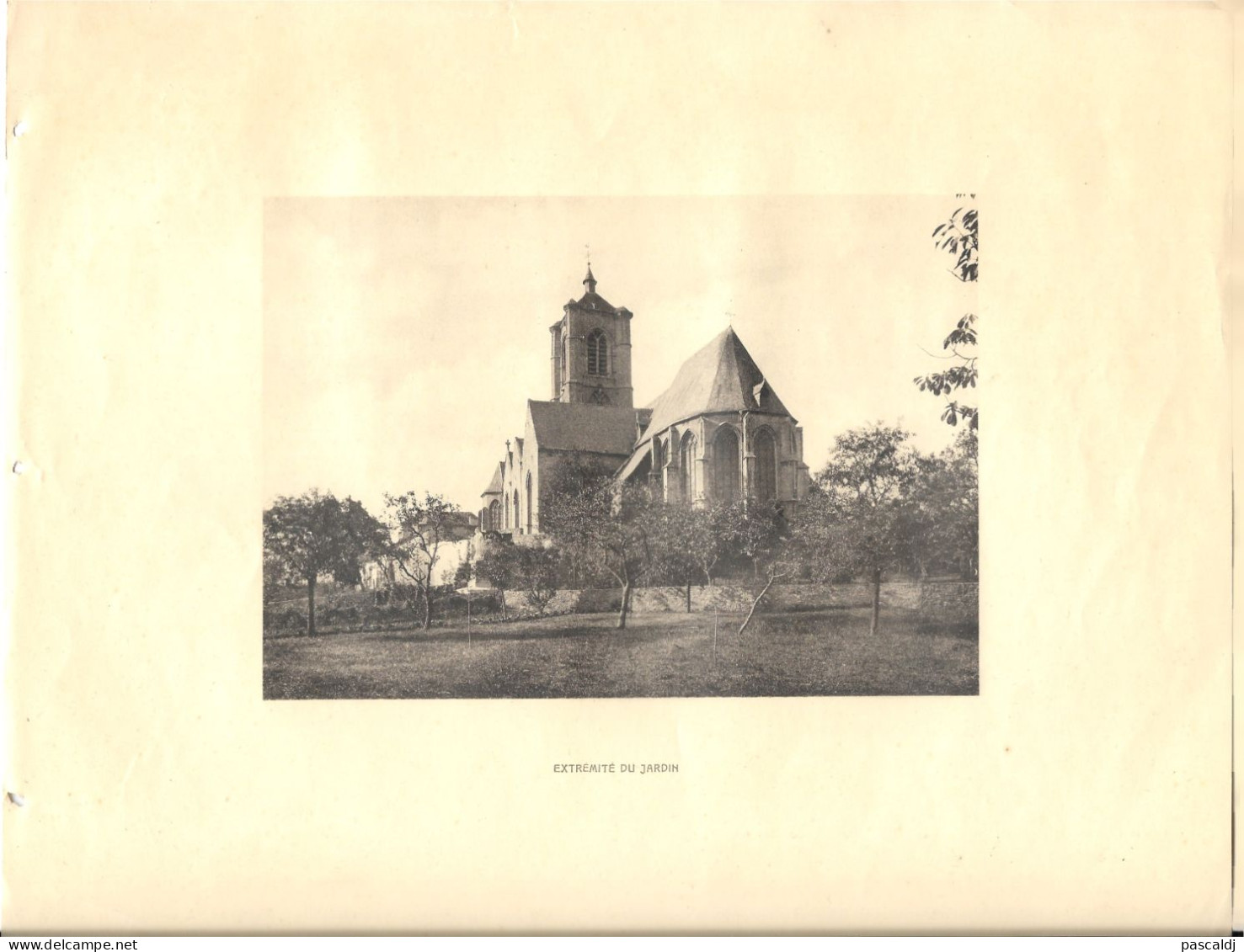 BRAINE-LE-COMTE - Ecole Soeurs Notre-Dame - Extrémité Du Jardin - Eglise St-Géry - Ancienne Photo Imprimée Sur Papier - Unclassified