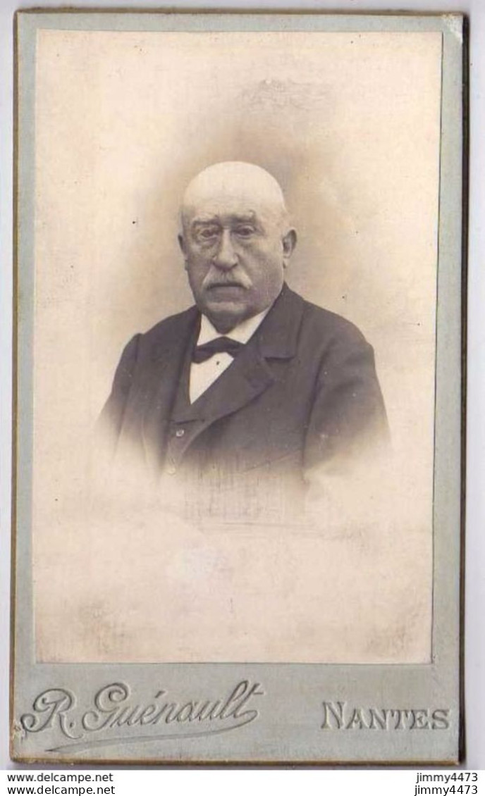 CARTE CDV - Portrait D'un Vieil Homme à Identifier - Tirage Aluminé 19 ème - Taille 63 X 104 - Edit. R. Guénault Nantes - Old (before 1900)