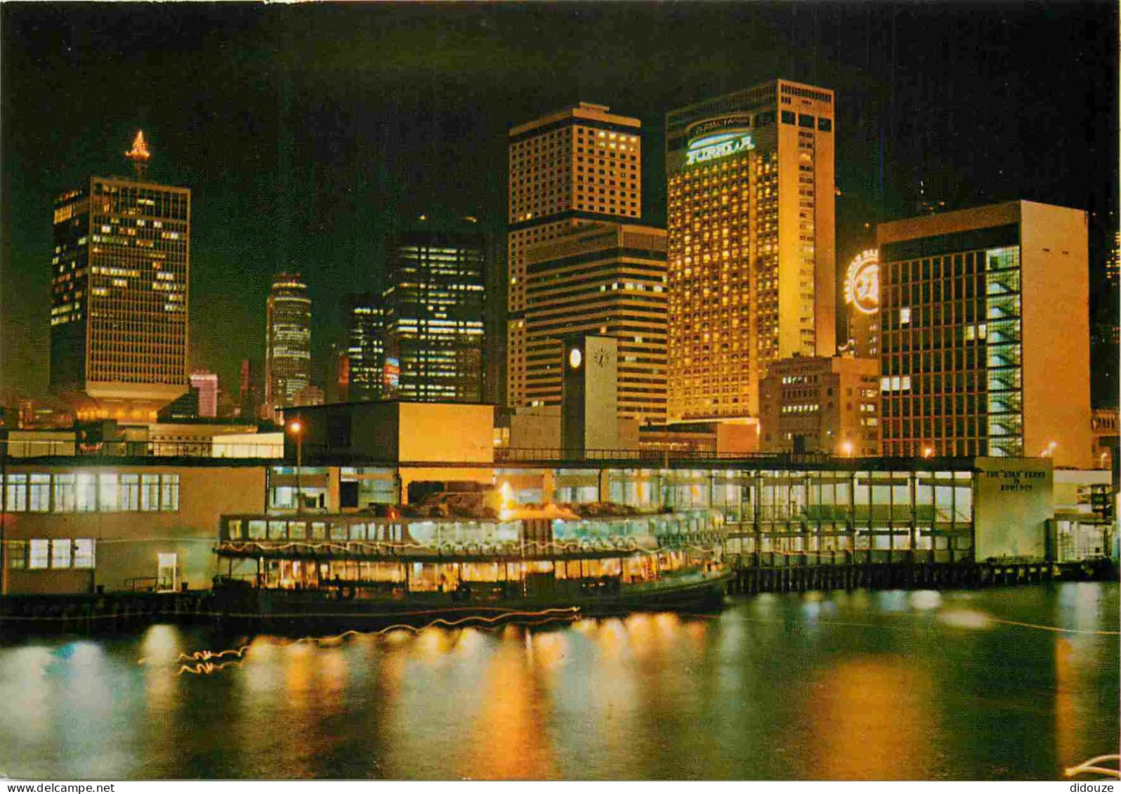 Hong Kong - The Night Scene Of H.K. New Commercial Centre - Immeubles - Architecture - CPM - Carte Neuve - Voir Scans Re - China (Hongkong)