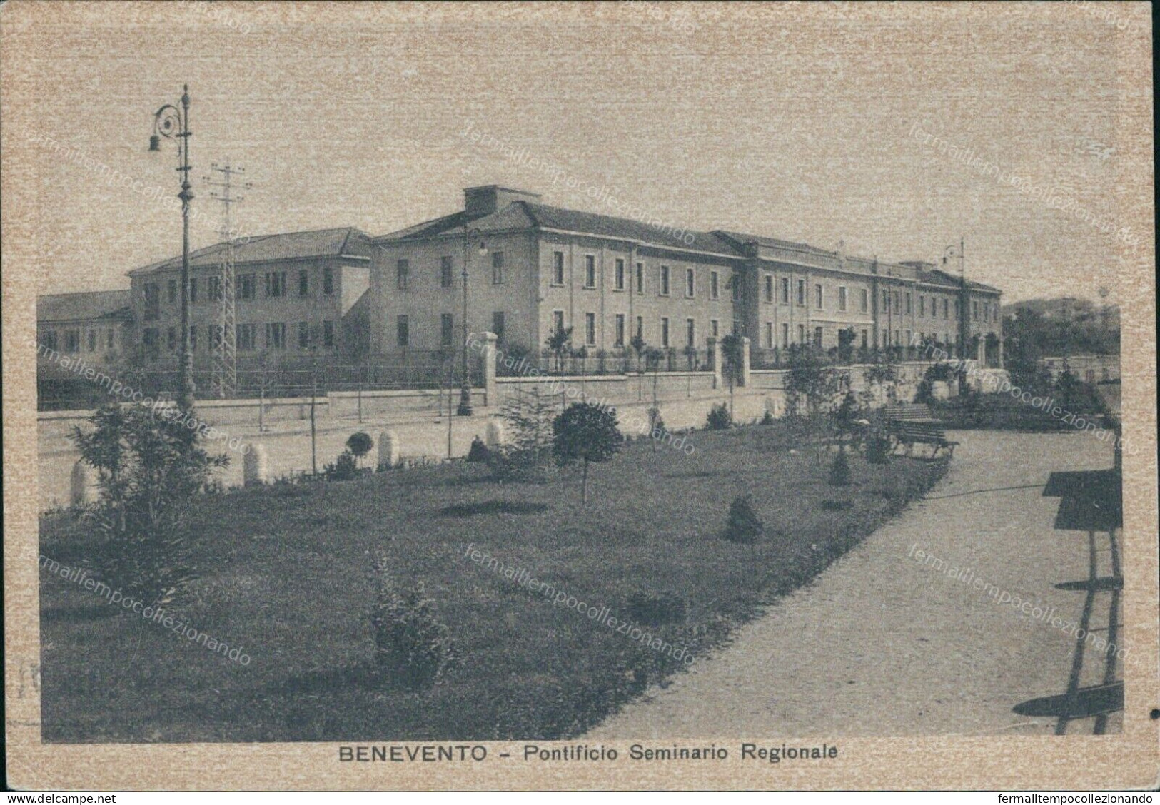 Cr582  Cartolina Benevento Citta' Pontificio Seminario Regionale 1936 - Benevento