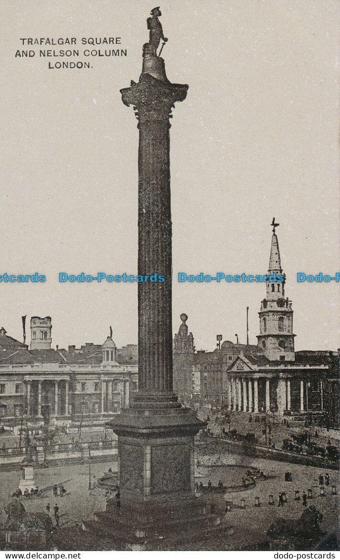 R104416 Trafalgar Square And Nelson Column. London. Auto Photo - Other & Unclassified