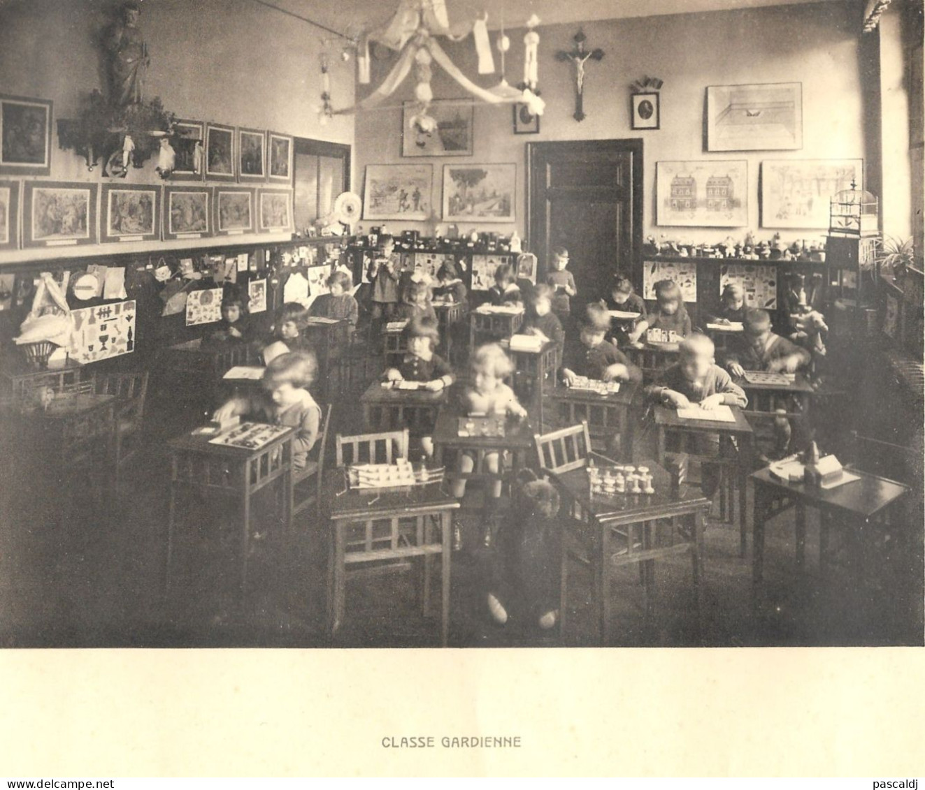 BRAINE-LE-COMTE - Ecole Soeurs Notre-Dame - Classe Gardienne - Ancienne Photo Imprimée Sur Papier - Non Classés