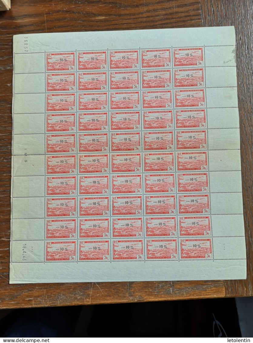 ALGERIE (RF) - POSTE AERIENNE -   N° Yt 1A ** EN FEUILLE DE 50 TIMBRES  (PLIÉ EN 2) - Luchtpost