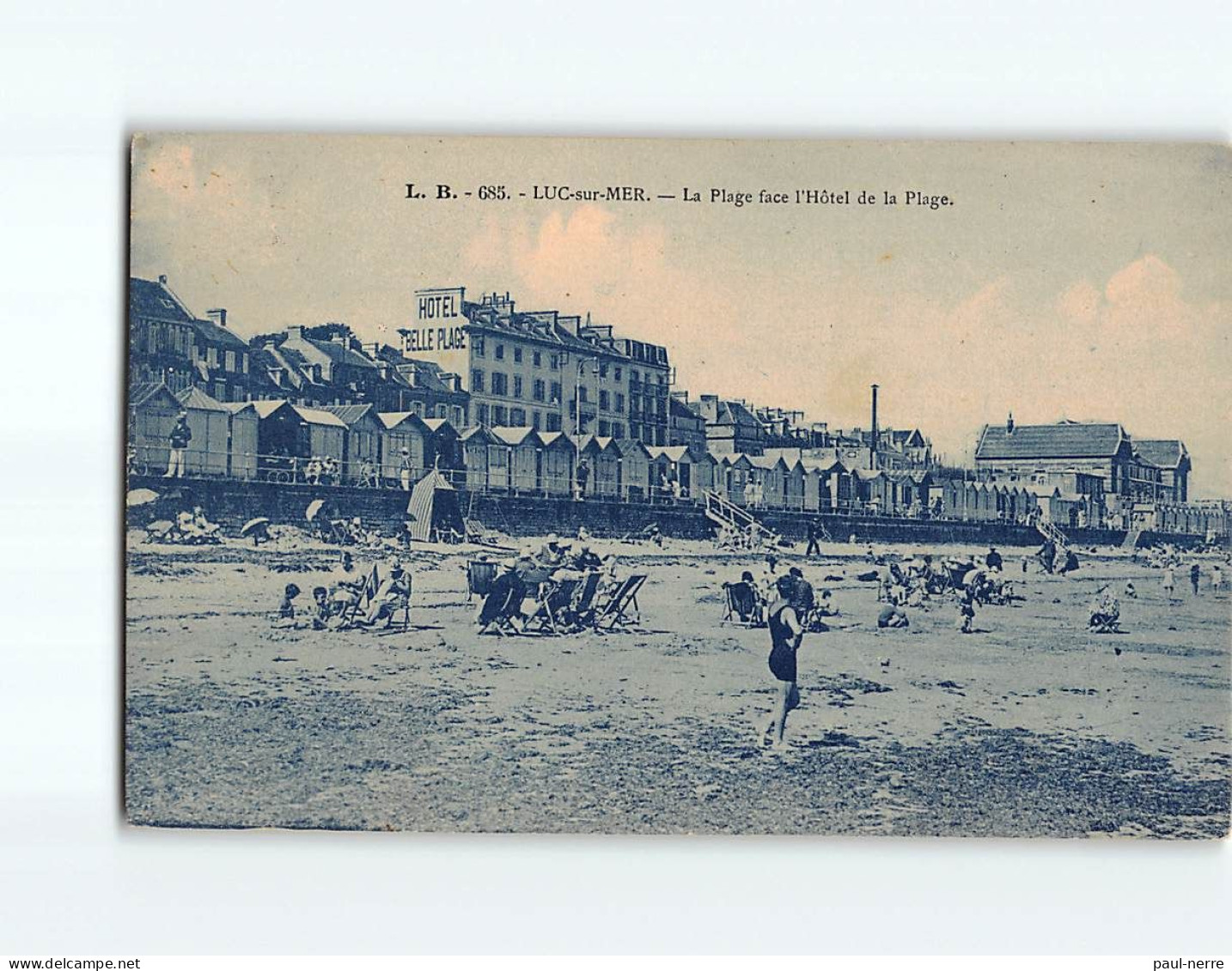 LUC SUR MER : La Plage Face à L'Hôtel De La Plage - Très Bon état - Luc Sur Mer